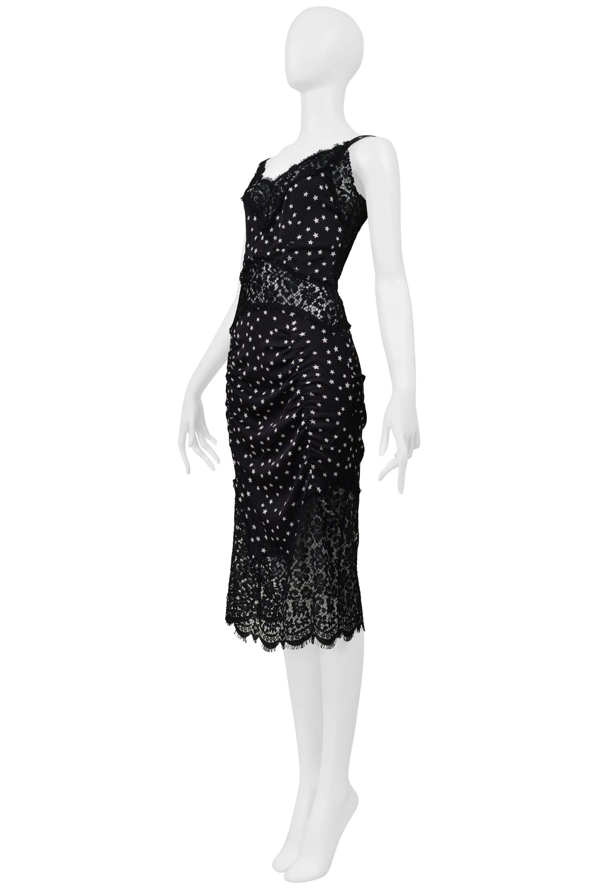 Dolce & Gabbana Black Lace Dress With Star Print 2011 (Schwarz) im Angebot