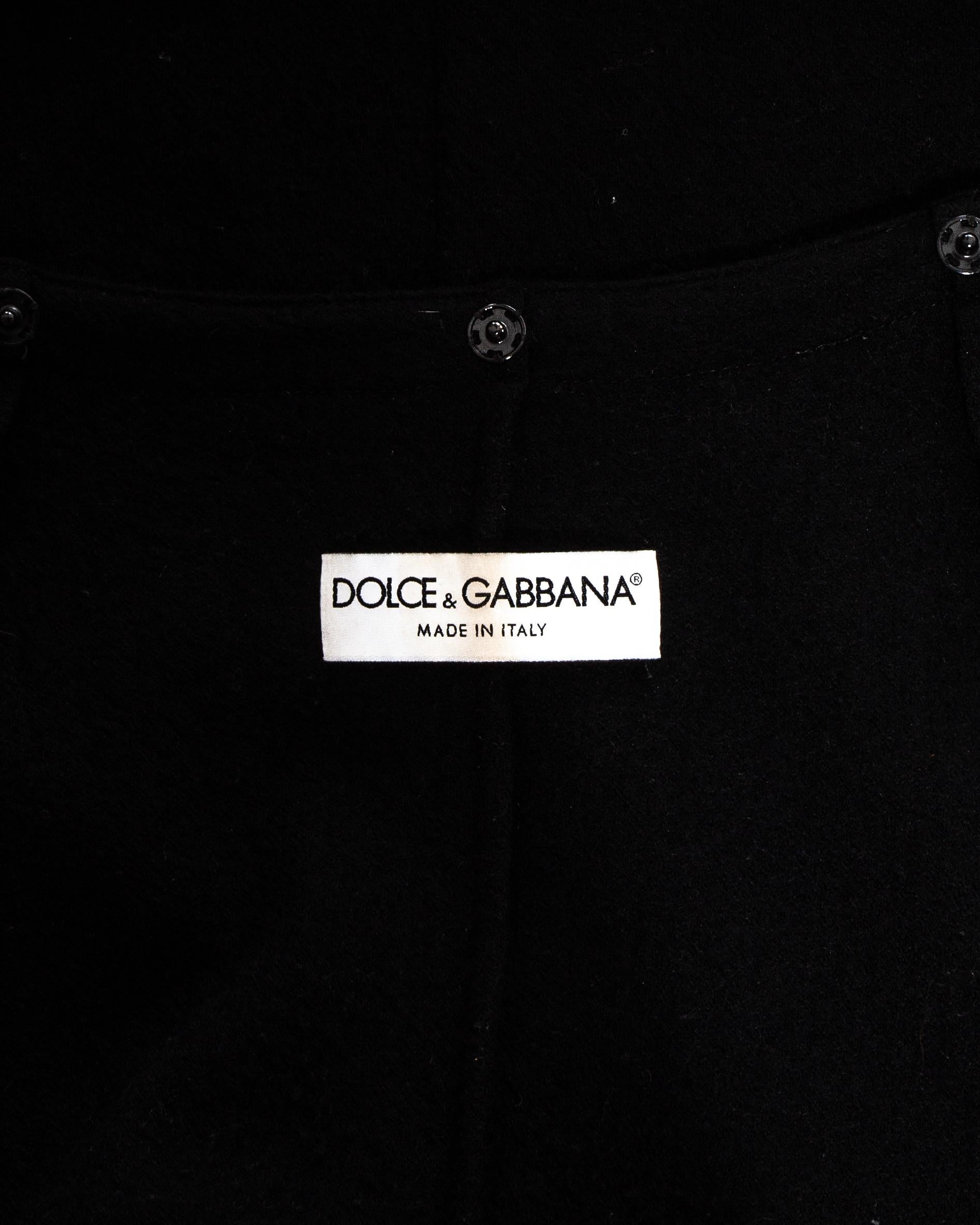 Dolce & Gabbana black lace evening coat with mink fur collar, fw 1997 For Sale 1