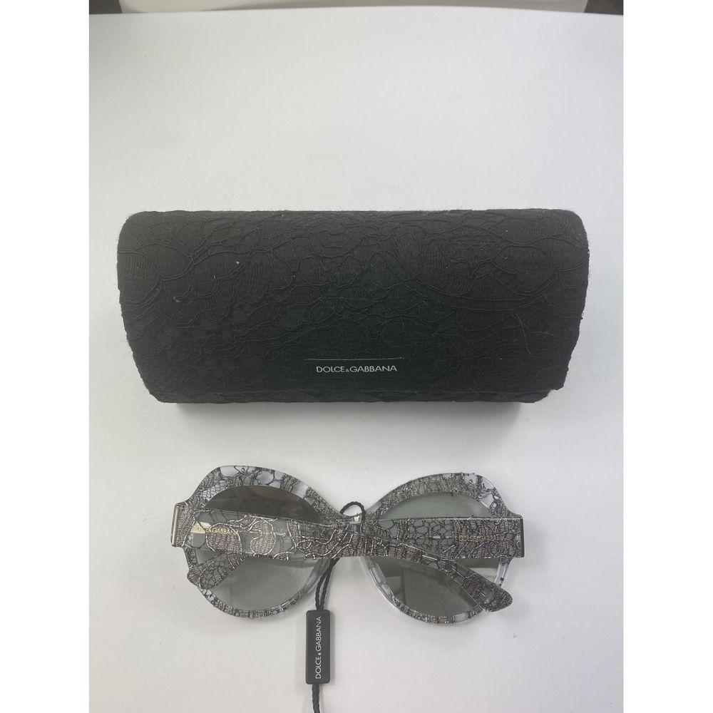 Dolce & Gabbana Black Lace Printed Plastic Gradient Lens Oversized Sunglasses

Dolce & Gabbana Black lace printed plastic gradient lens sunglasses
Brand new with the original case. 

General information:
Designer: Dolce & Gabbana
Condition: Never