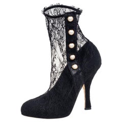 Dolce & Gabbana Schwarze Stretch-Stiefeletten aus Spitze Größe 40