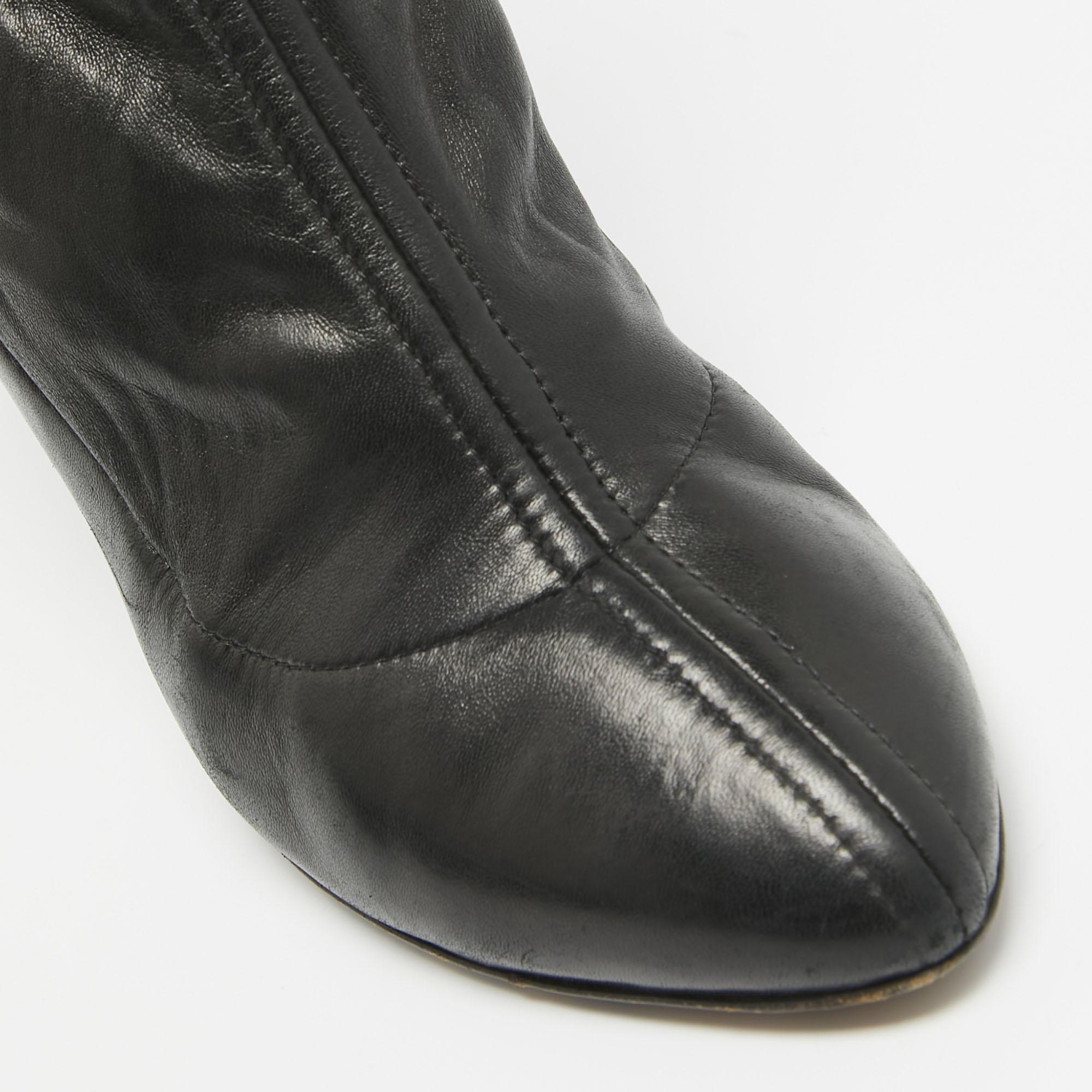 Dolce & Gabbana Black Leather Ankle Boots Size 37 For Sale 3