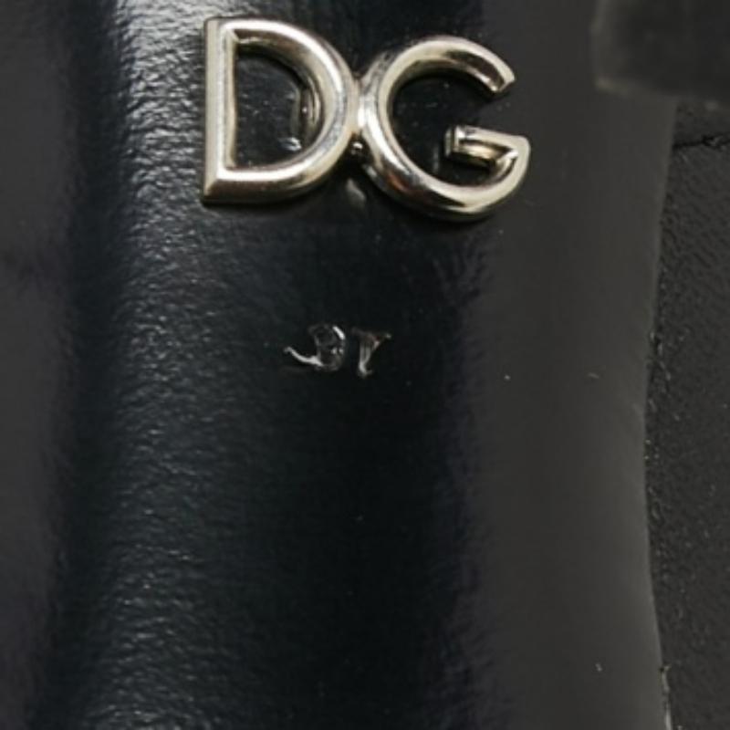 Dolce & Gabbana Bottes à la cheville en cuir noir Taille 37 en vente 3