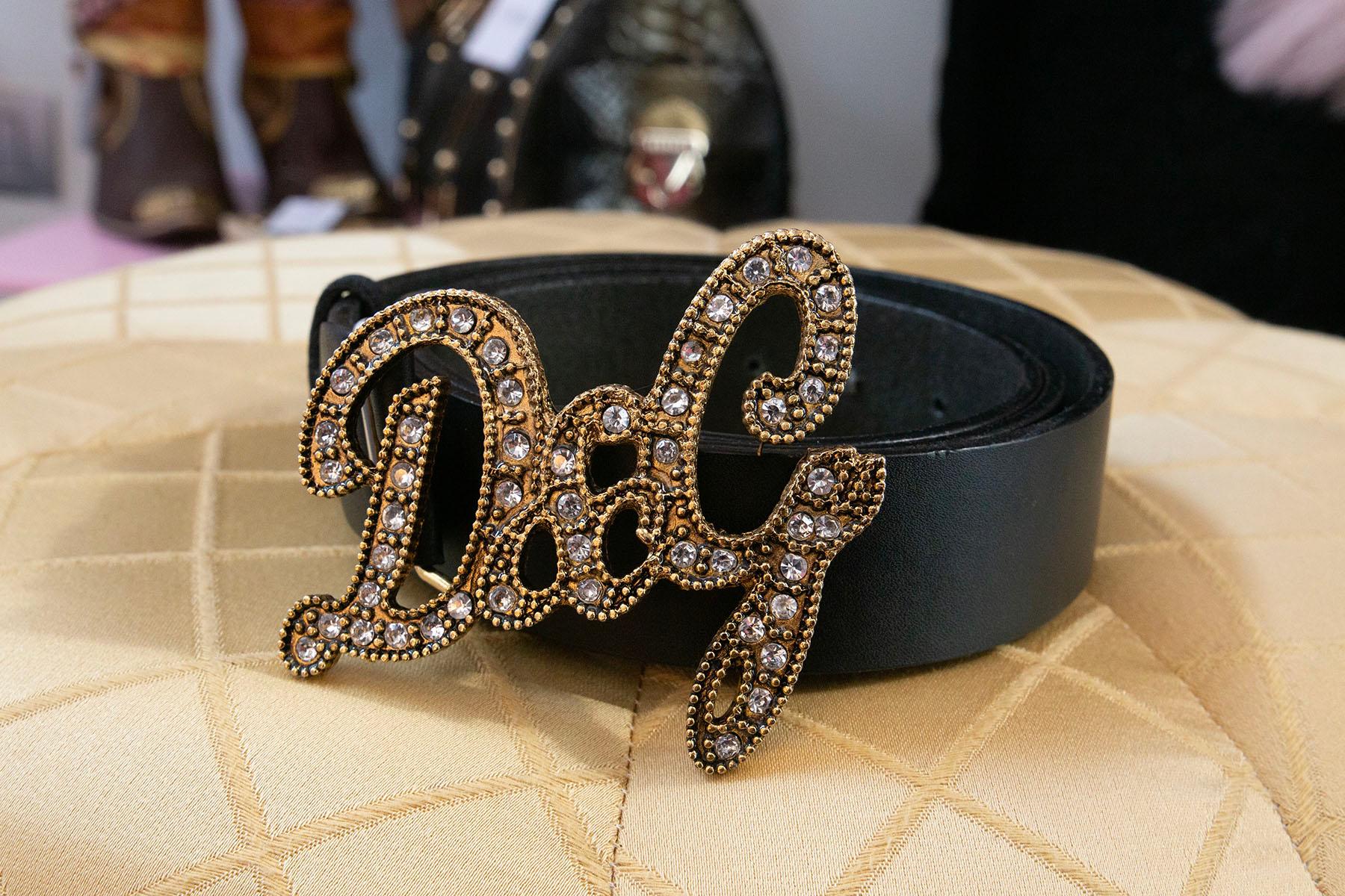 Women's or Men's Dolce & Gabbana Black leather belts with rhinestones For Sale