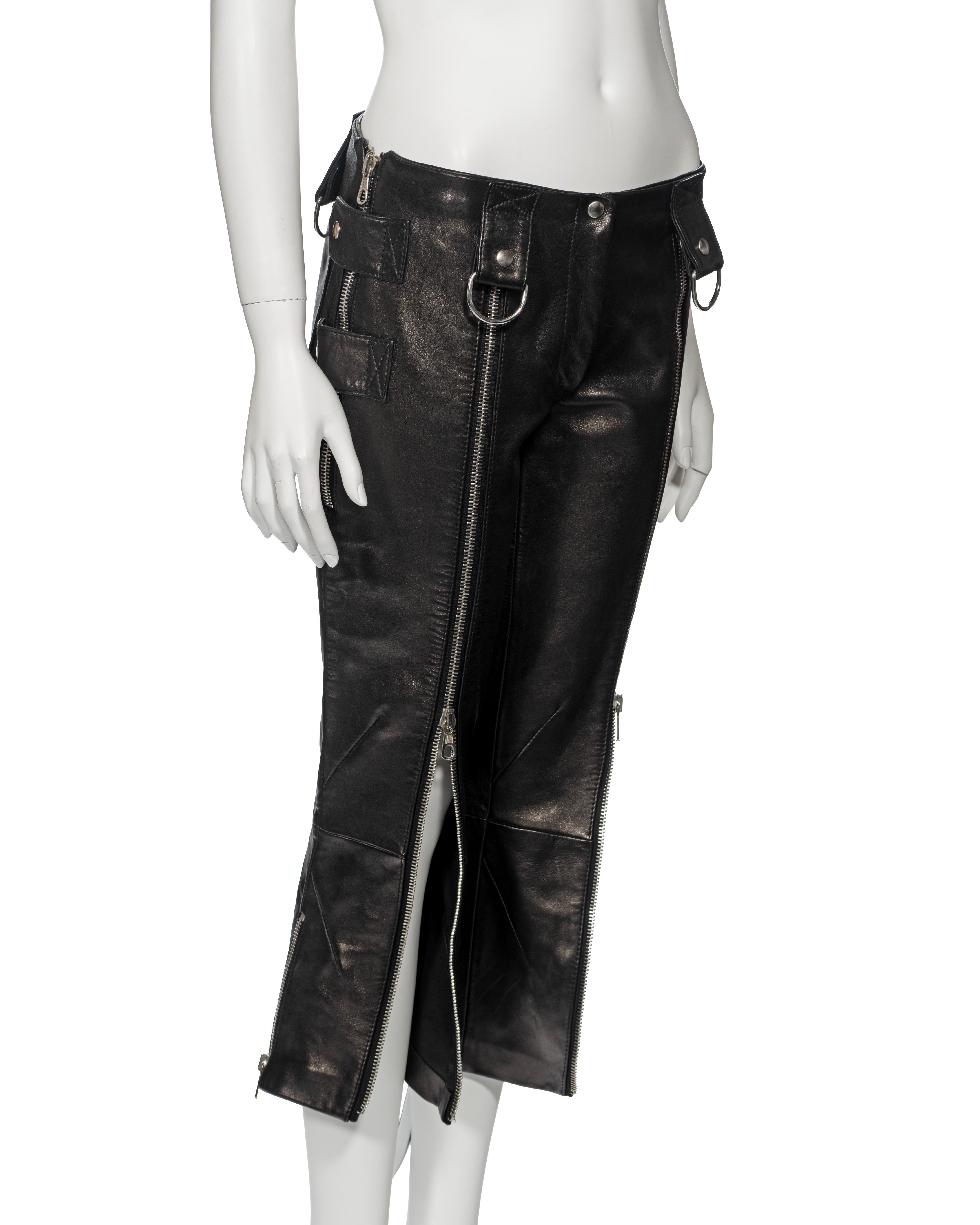 Dolce & Gabbana Black Leather Capri Pants, ss 2000 For Sale 2