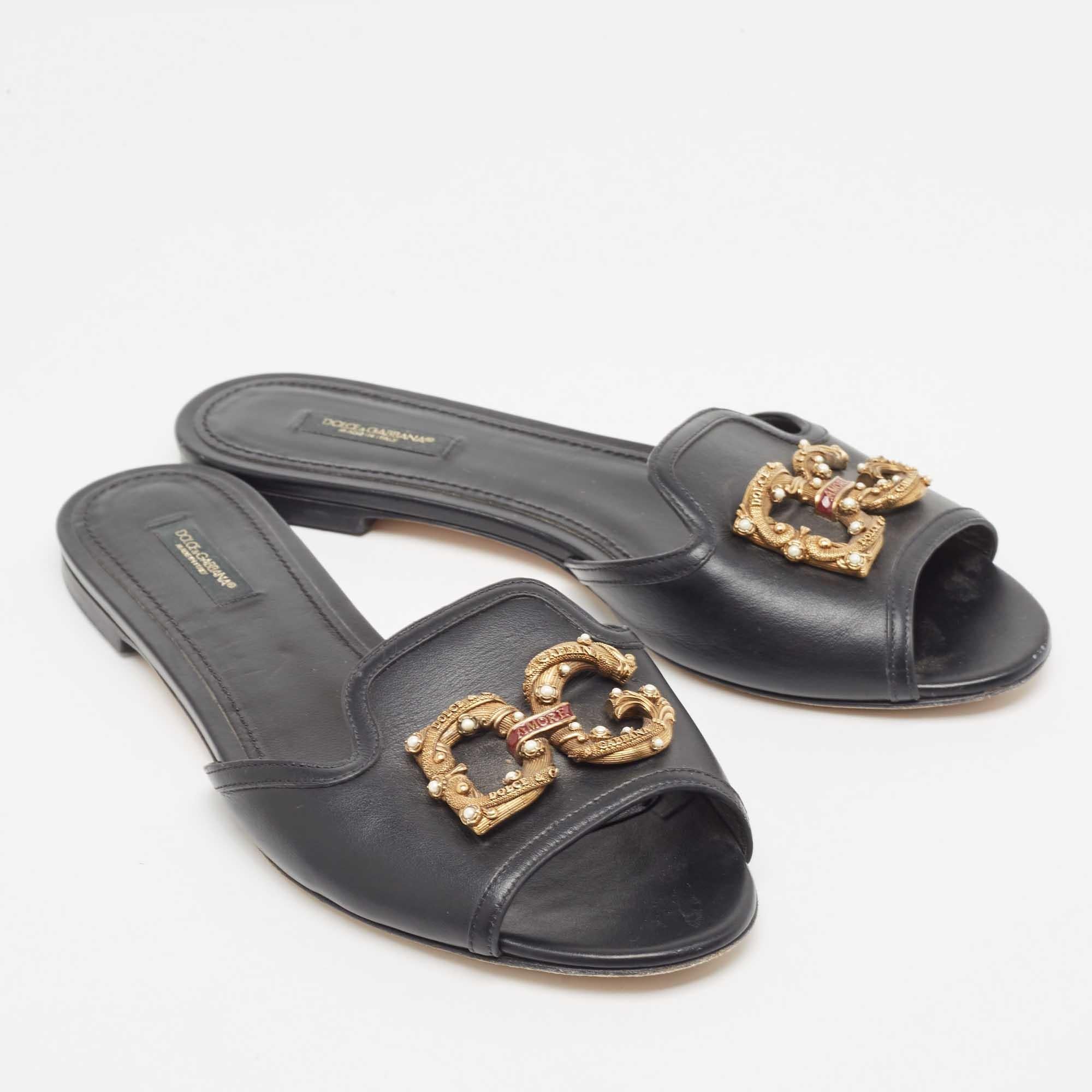 Women's Dolce & Gabbana Black Leather  DG Amore Flat Slides Size 39