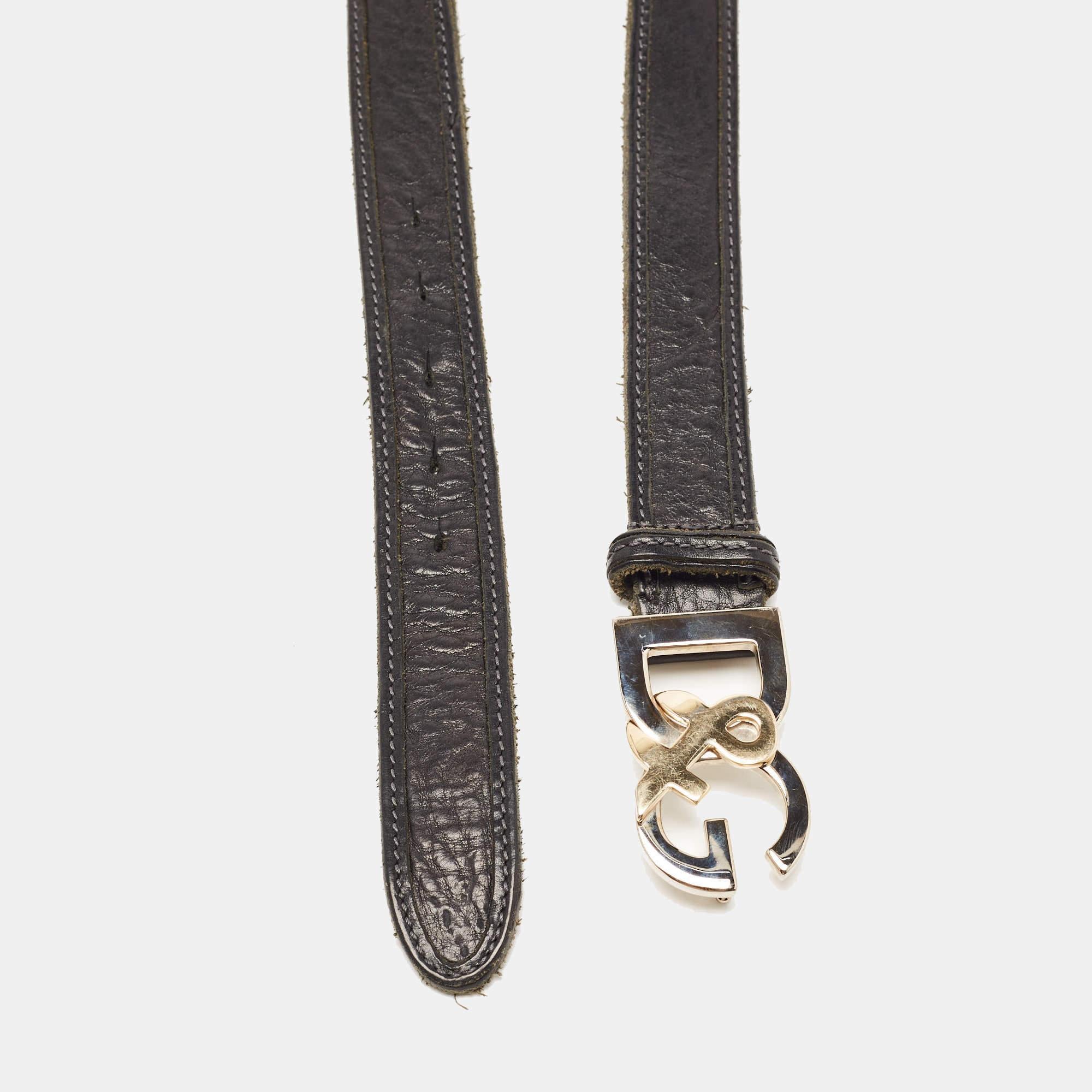 Dolce & Gabbana Black Leather DG Logo Belt 90CM In Good Condition In Dubai, Al Qouz 2