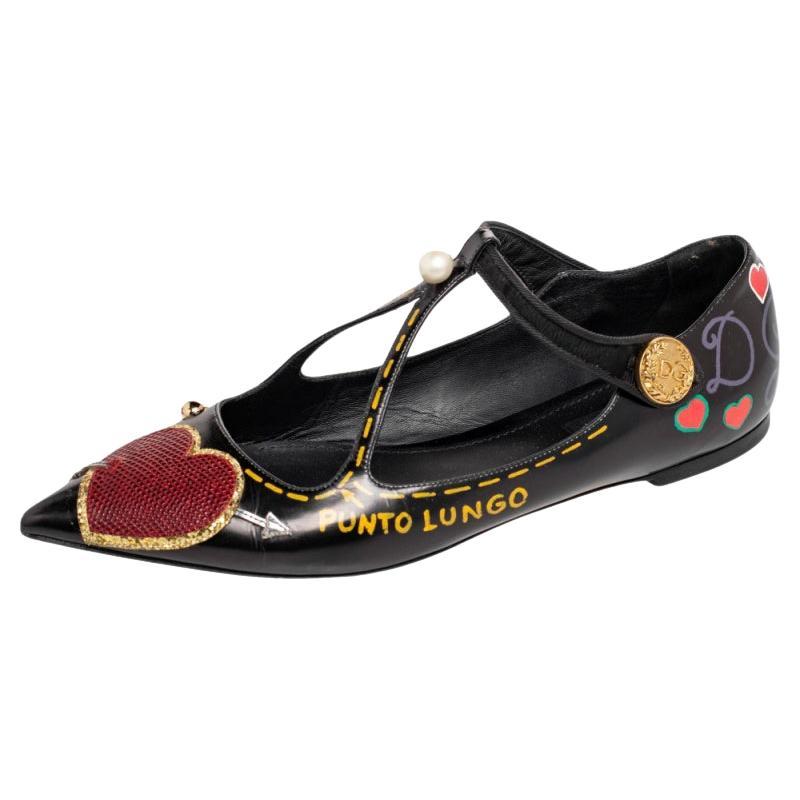 Dolce & Gabbana Black Leather Heart Applique Pointed Toe Flat Sandals Size 39