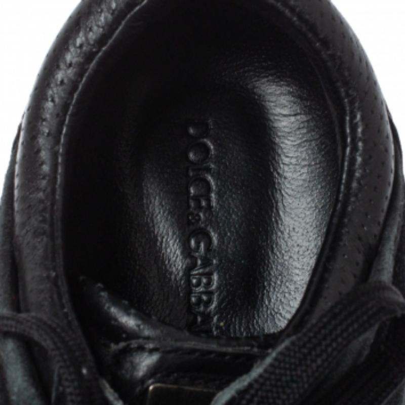 Dolce & Gabbana Black Leather Low Top Sneakers Size 39 For Sale 1