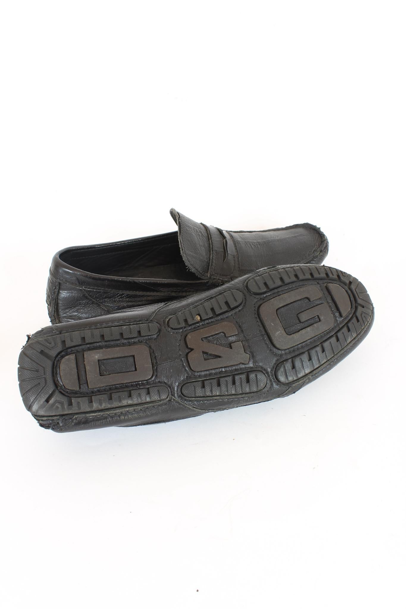 Dolce & Gabbana Mocassins en cuir noir Chaussures 2000s Pour hommes en vente