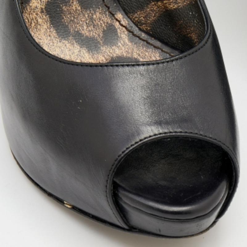 Dolce & Gabbana Escarpins à plateforme en cuir noir Taille 38.5 en vente 3