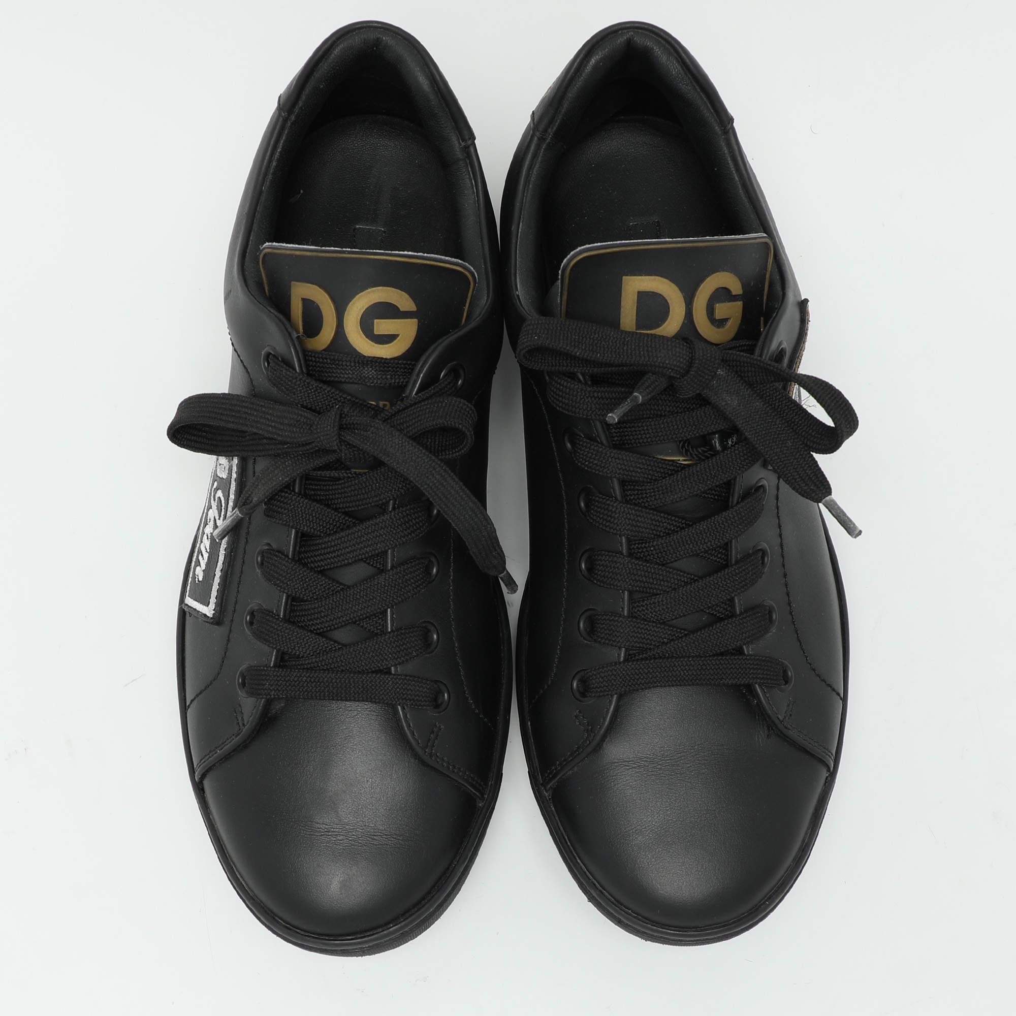 Dolce & Gabbana Black Leather Portofino Low Top Sneakers Size 39.5 In Good Condition For Sale In Dubai, Al Qouz 2