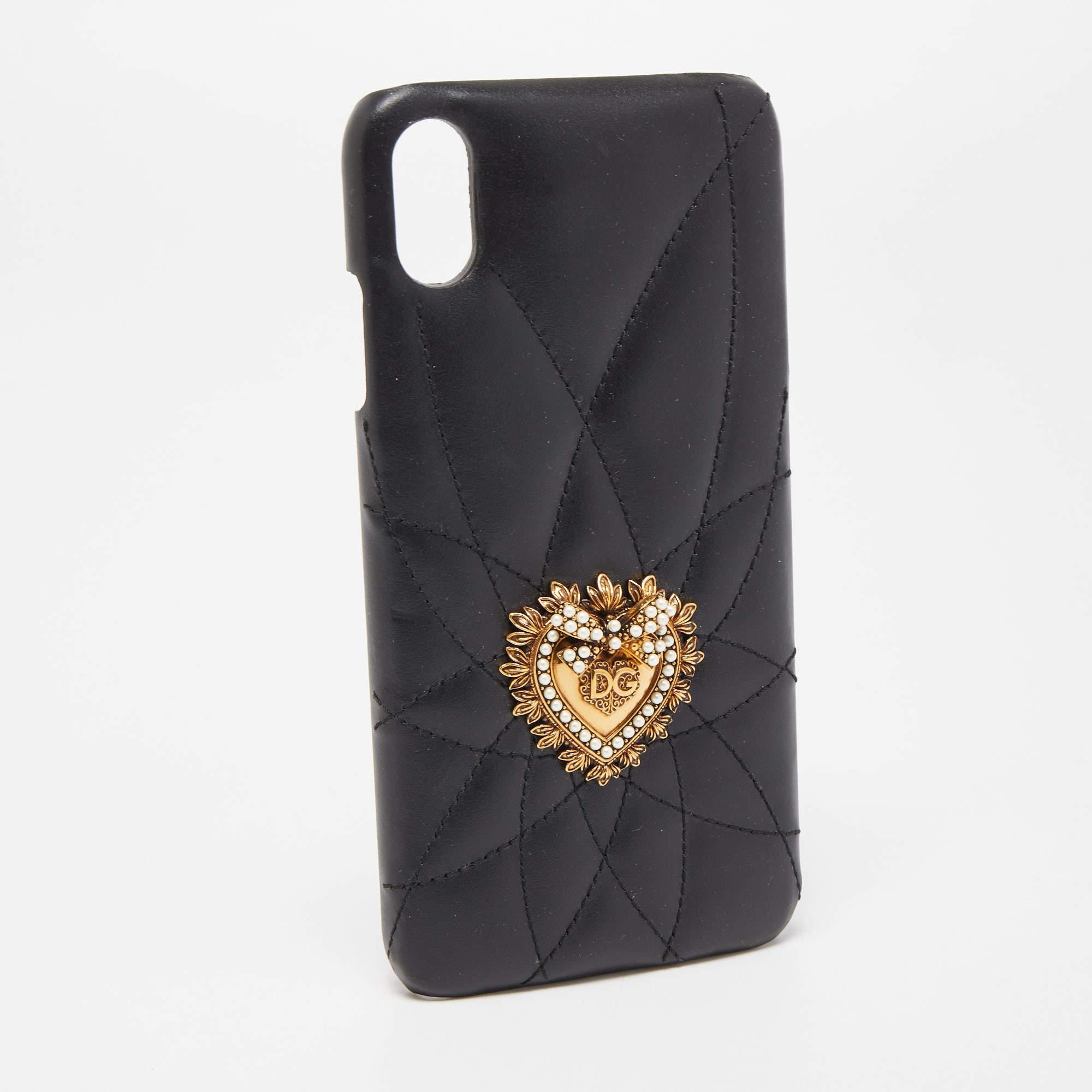 This cover from Dolce and Gabbana is for iPhone XS users. It is made from leather and features the famous Sacred Heart motif on a quilted base. The case has been designed to protect your phone while complementing your style at the same time.