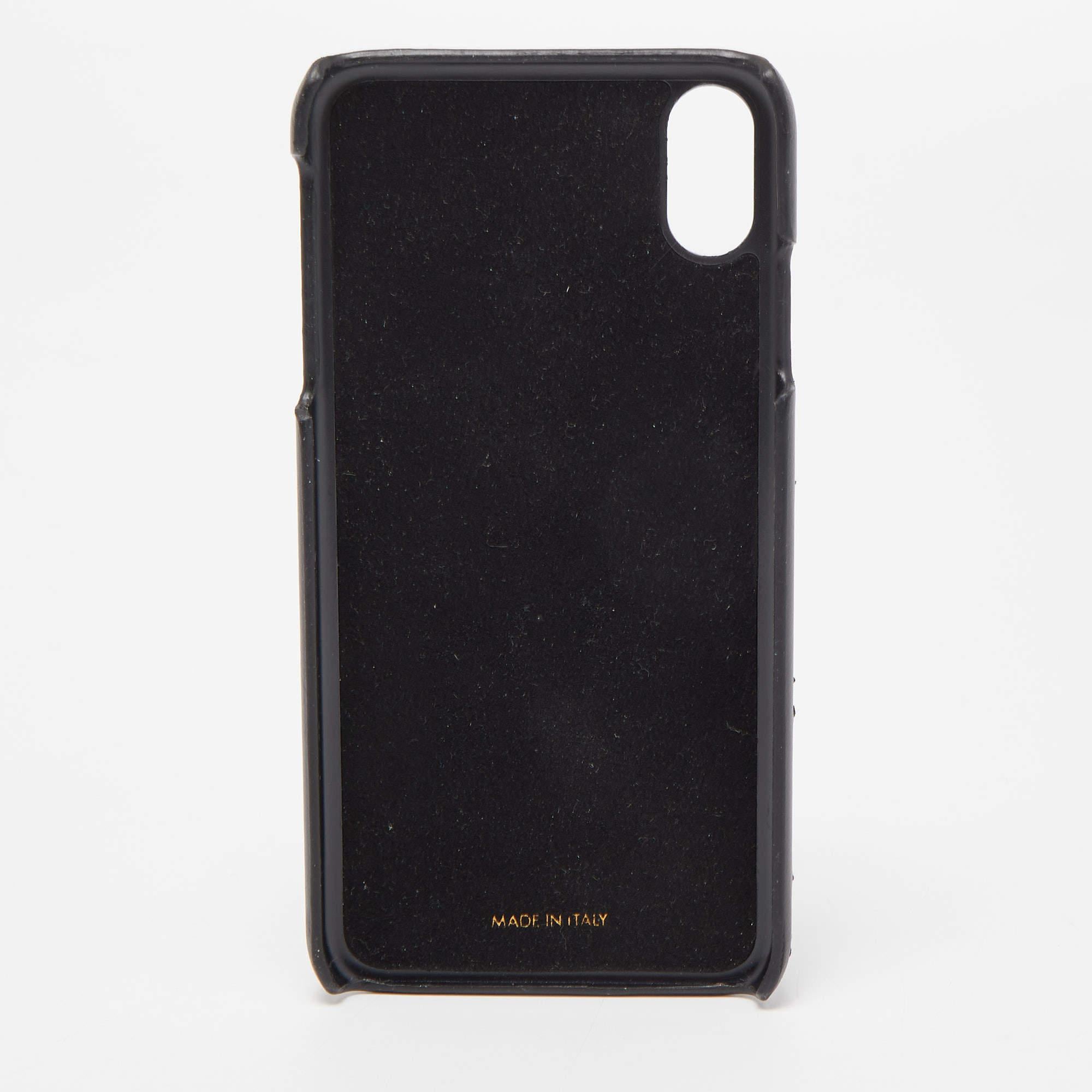 Dolce & Gabbana Black Leather Sacred Heart iPhone XS Case In Good Condition For Sale In Dubai, Al Qouz 2