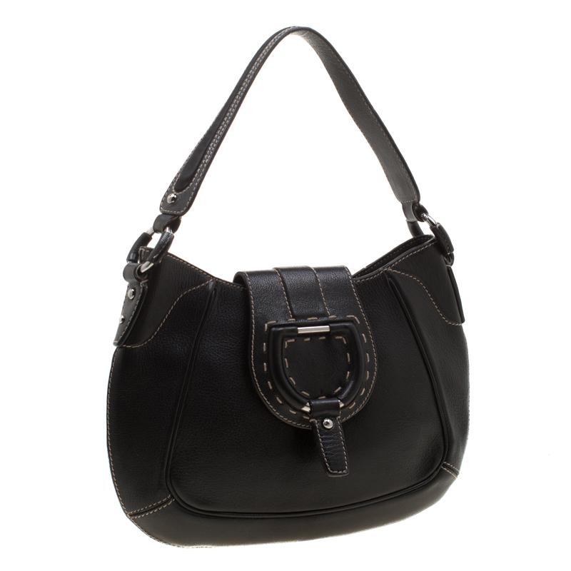 Dolce & Gabbana Black Leather Shoulder Bag In Good Condition In Dubai, Al Qouz 2