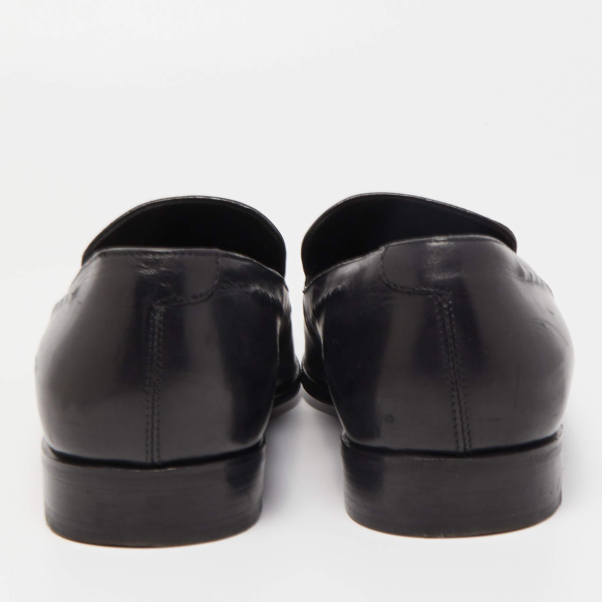 Dolce & Gabbana Black Leather Slip On Loafers Size 42.5 For Sale 1