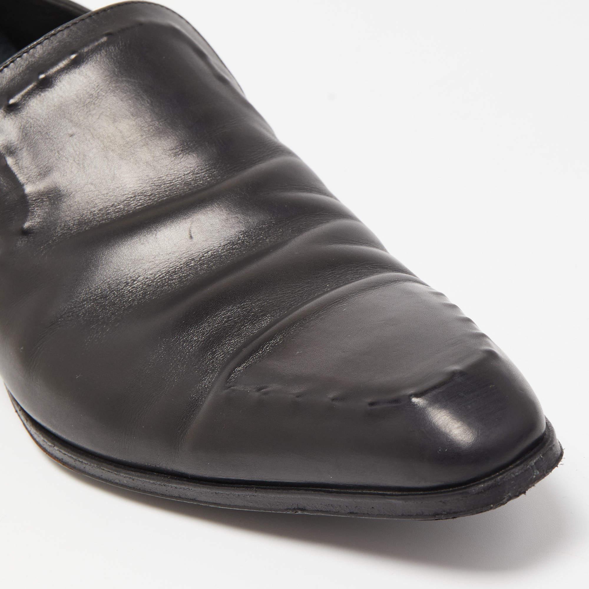 Dolce & Gabbana Black Leather Slip On Loafers Size 42.5 For Sale 3