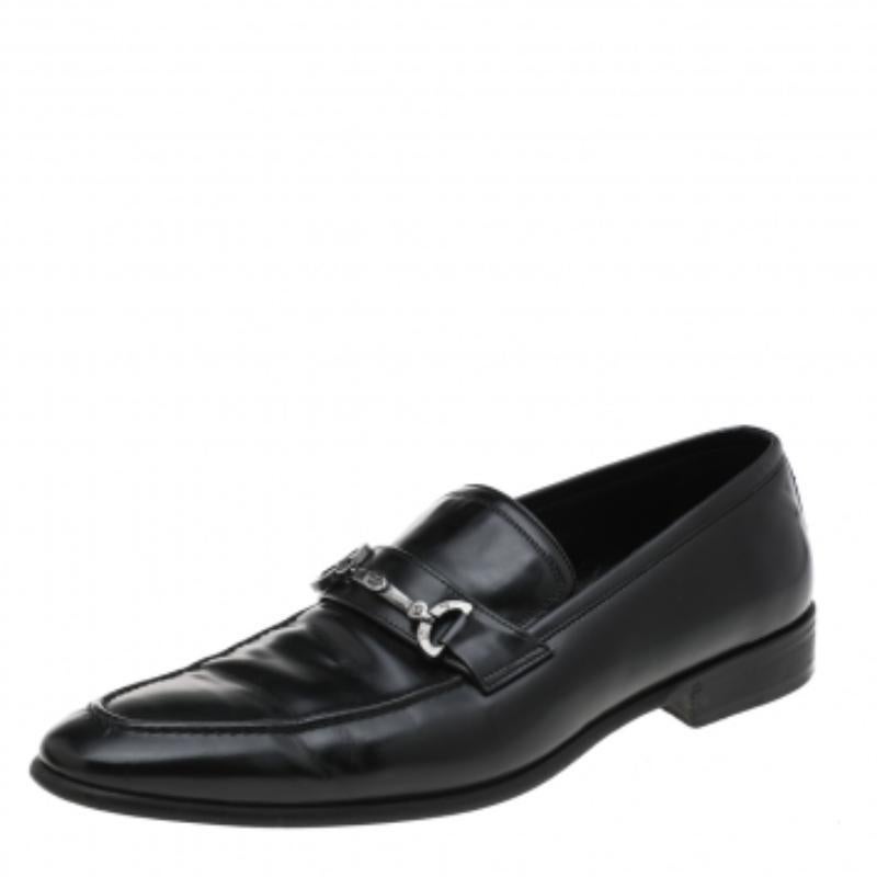 Dolce & Gabbana Schwarzer Leder Slip On Loafers aus Leder Größe 44 im Angebot 3