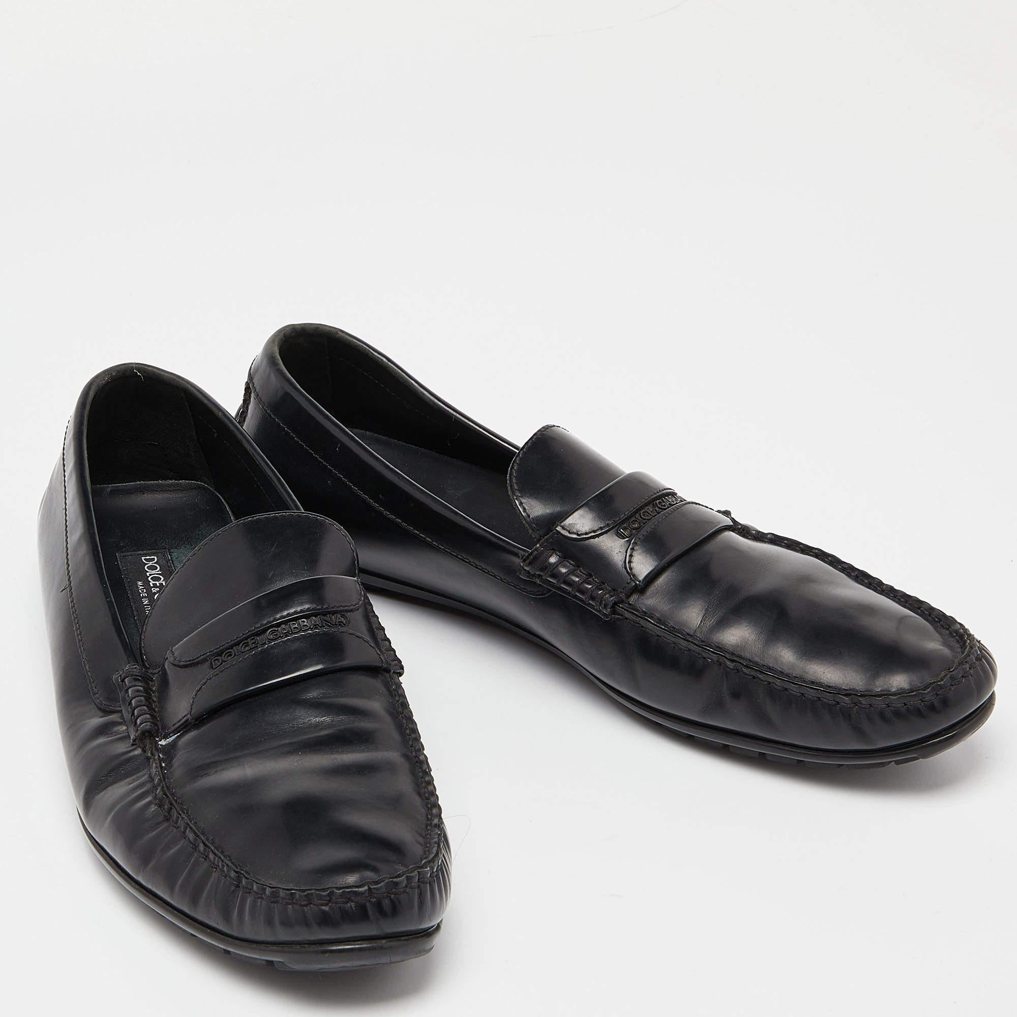 Dolce & Gabbana Black Leather Slip On Loafers Size 44.5 For Sale 1