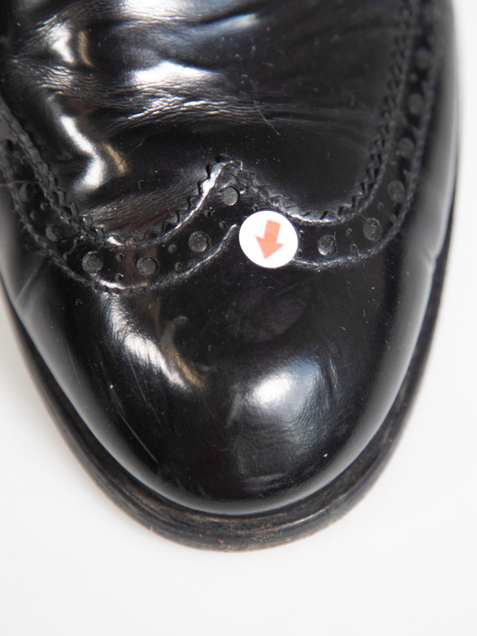 Dolce & Gabbana Brogues en cuir noir clouté Taille IT 40 en vente 2