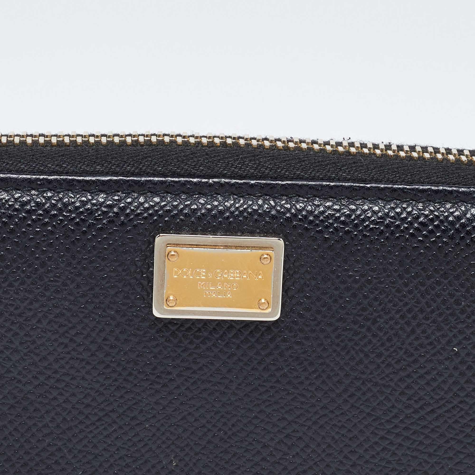 Dolce & Gabbana Black Leather Zip Around Wallet For Sale 2