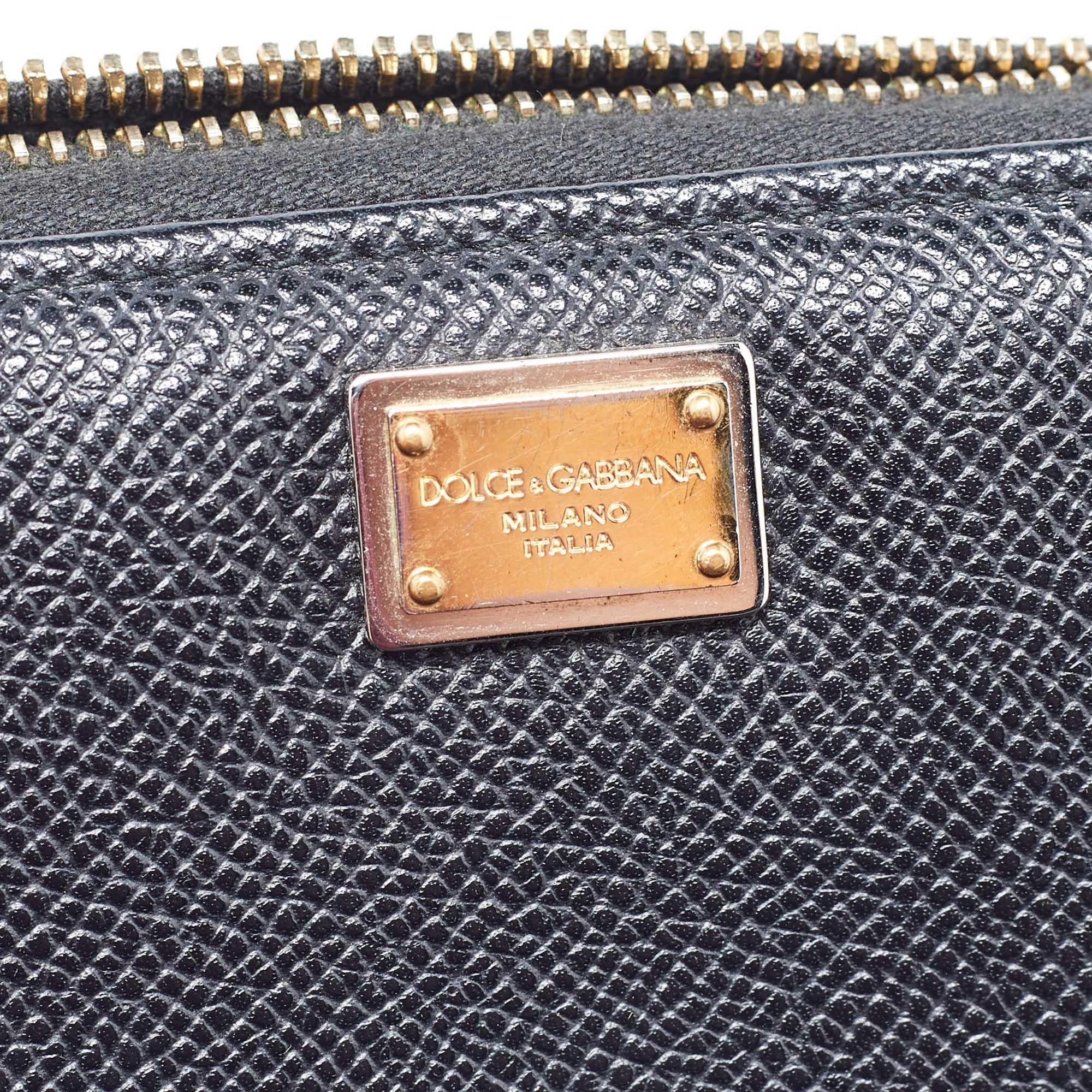 Dolce & Gabbana Black Leather Zip Around Wallet For Sale 3