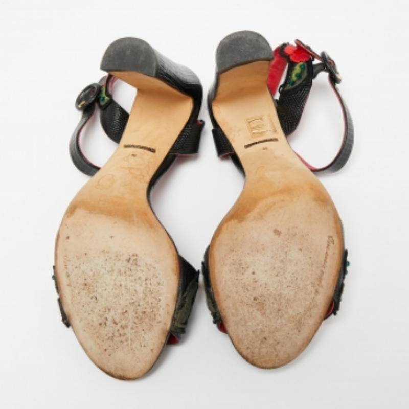 Dolce & Gabbana Sandales à talons en lézard gaufré noir Taille 40 en vente 3