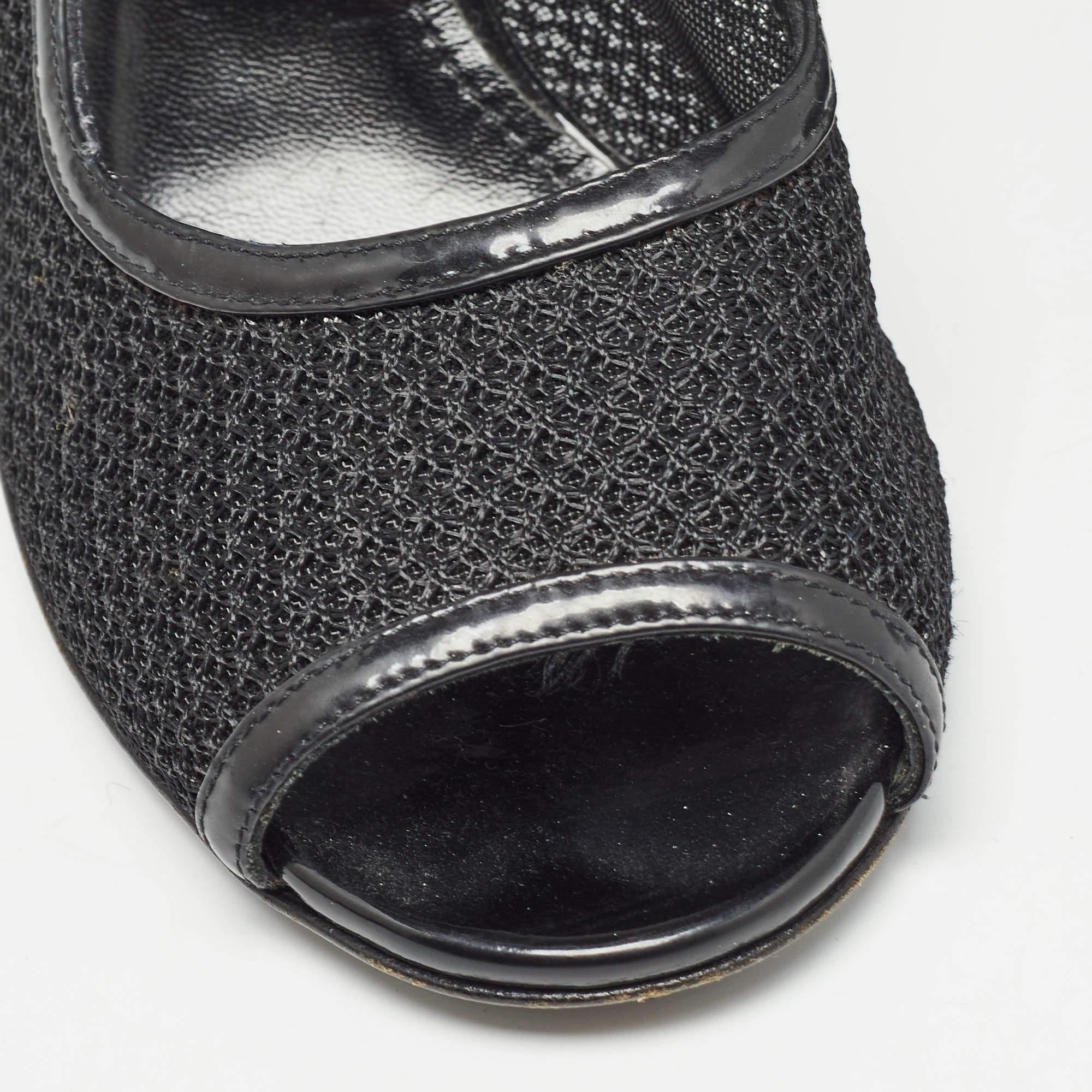 Dolce & Gabbana Black Mesh And Leather Trims Peep Toe Pumps Size 39 For Sale 3