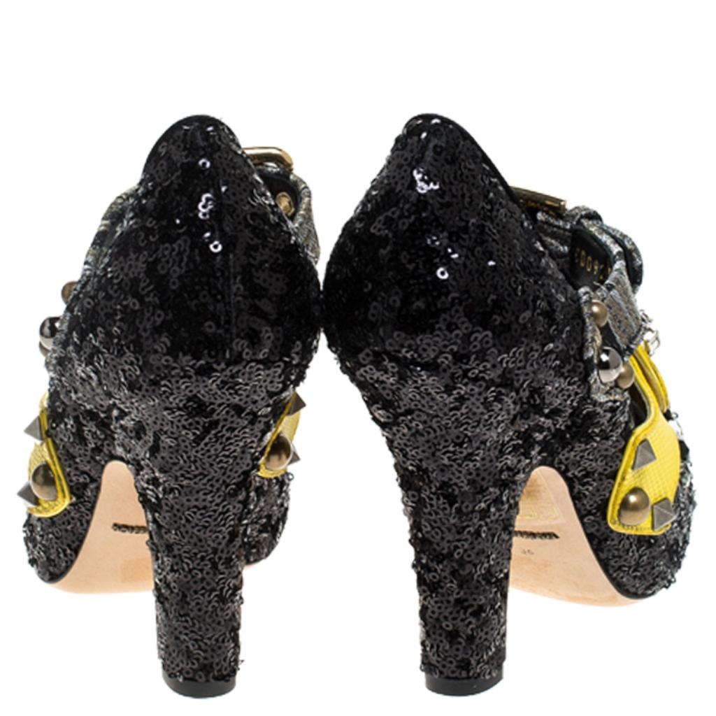 Dolce & Gabbana Black Mixed Media Crystal Embellished Mary Jane Pumps Size 36 In New Condition In Dubai, Al Qouz 2