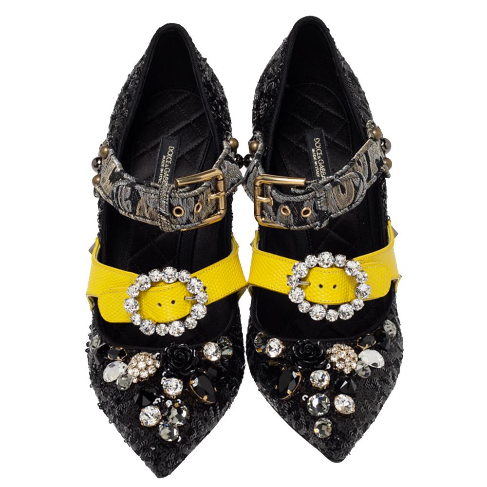 Dolce & Gabbana Black Mixed Media Crystal Embellished Mary Jane Pumps Size 39 In New Condition In Dubai, Al Qouz 2