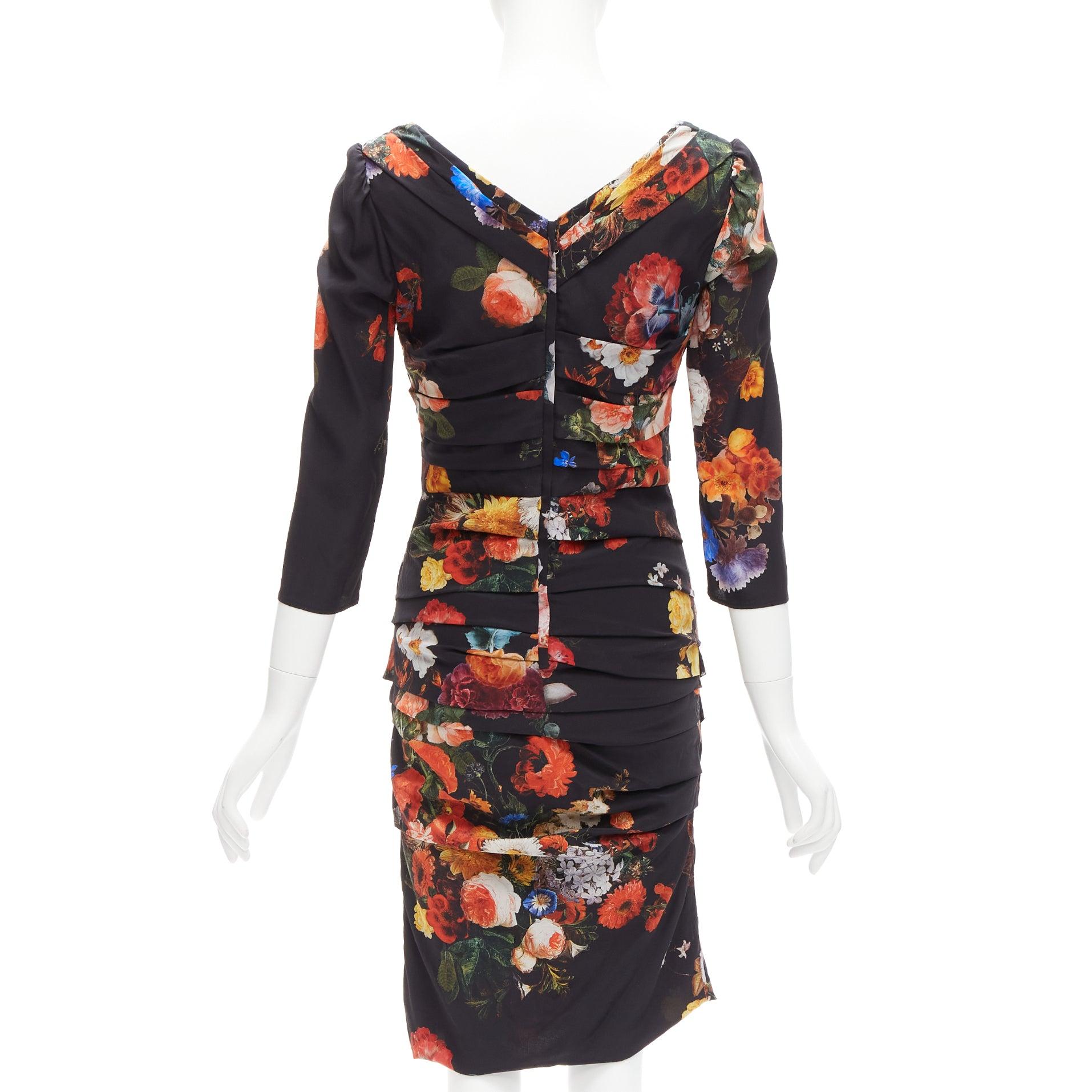 DOLCE GABBANA black multicolour silk blend floral print ruched dress IT42 M In Excellent Condition For Sale In Hong Kong, NT