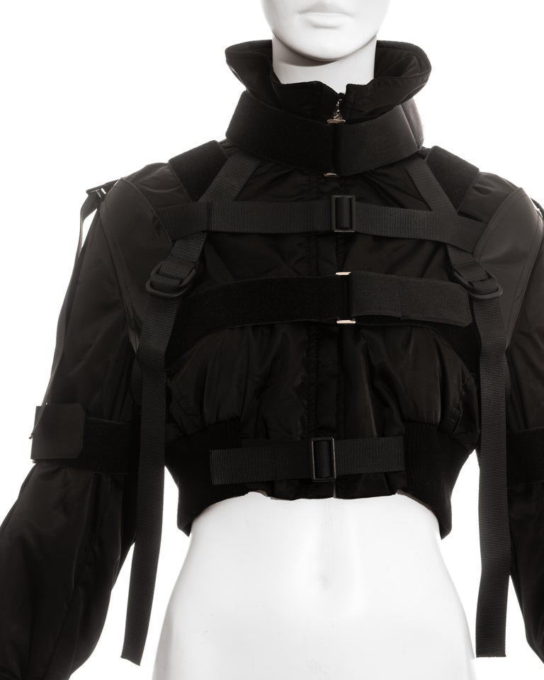 Dolce & Gabbana black nylon cropped parachute bondage jacket, fw 2003 In New Condition For Sale In London, GB