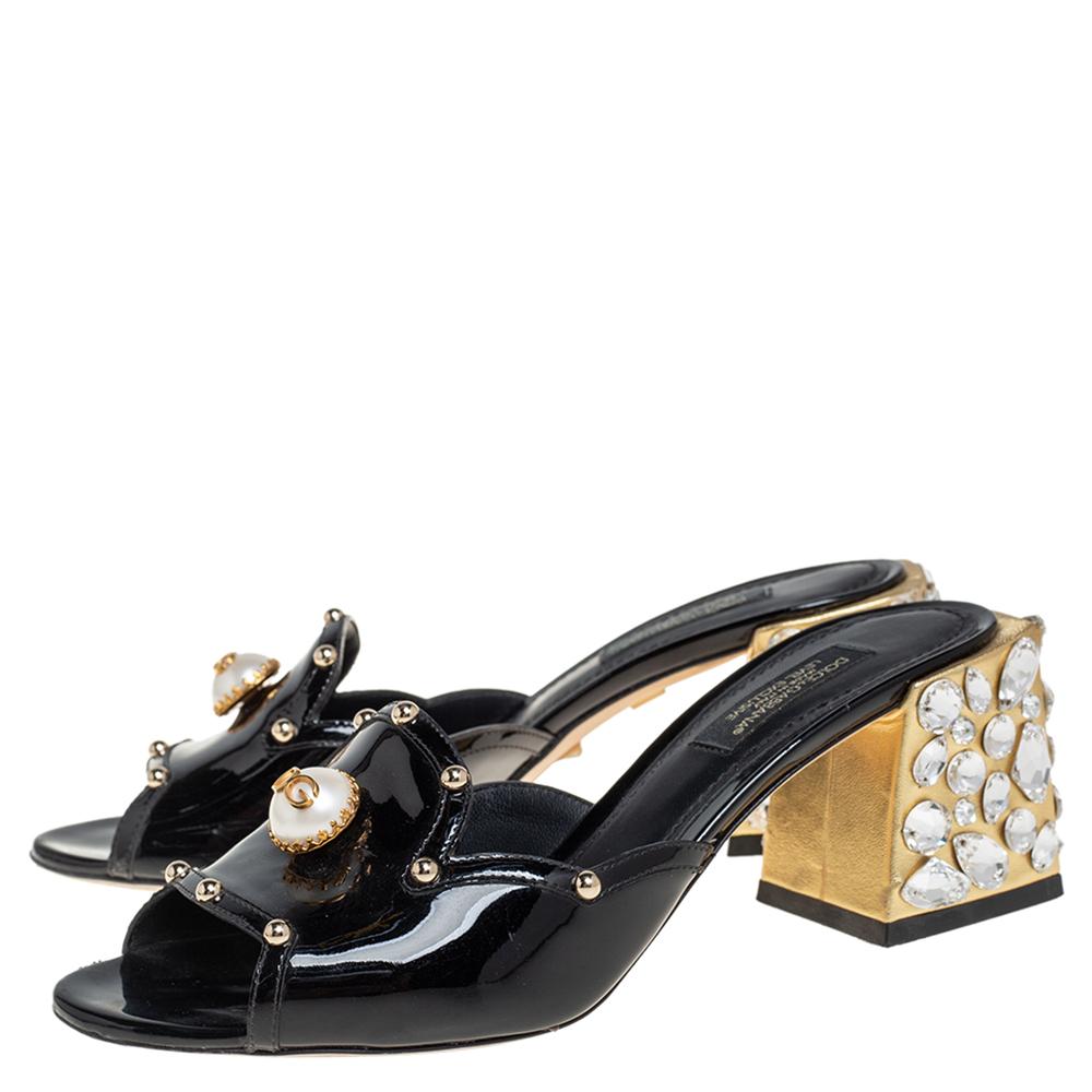 Dolce & Gabbana Black Patent Leather Crystal Embellishment Block Mules Talla 36 1