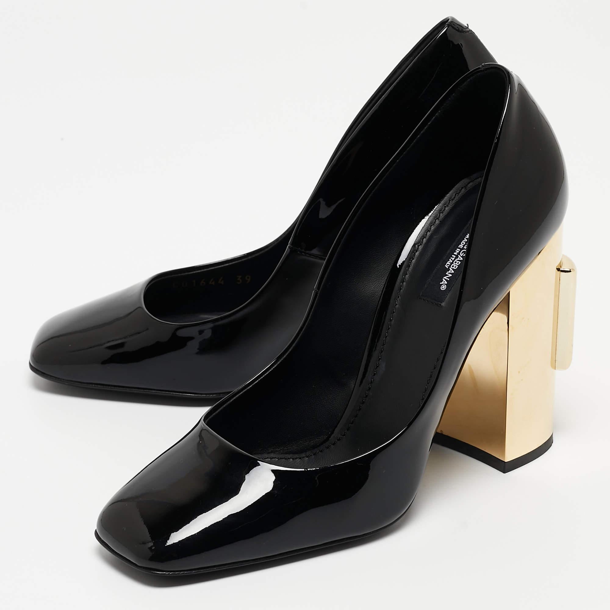 Dolce & Gabbana Black Patent Leather Jackie Block Heel Pumps Size 39 In Good Condition In Dubai, Al Qouz 2