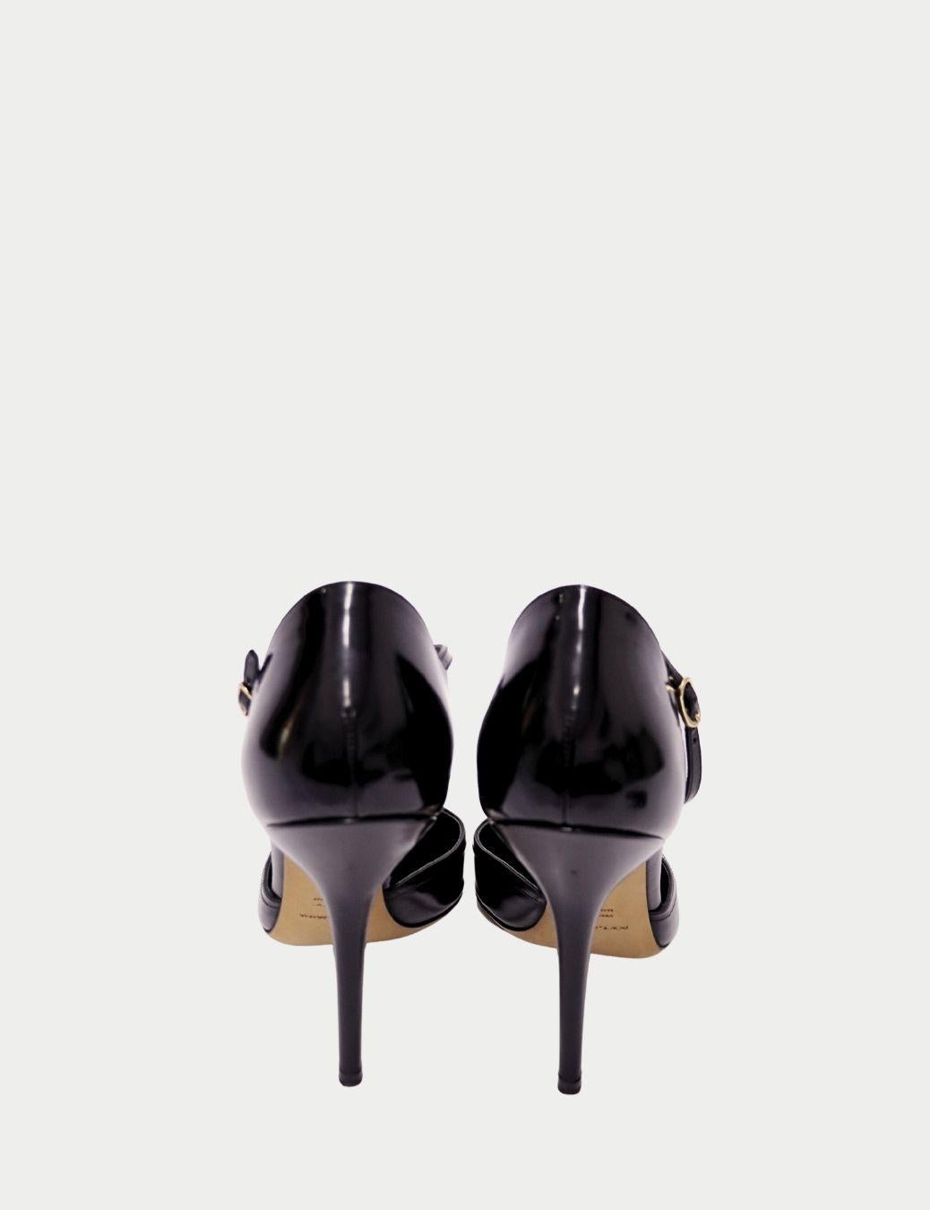 Dolce & Gabbana Schwarzes Lackleder Riemchen Stiletto Heels - EU 41 im Zustand „Hervorragend“ im Angebot in Amman, JO