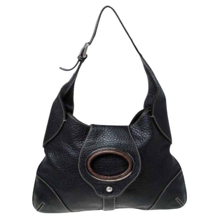 Dolce & Gabbana Black Pebbled Leather Ring Shoulder Bag en venta