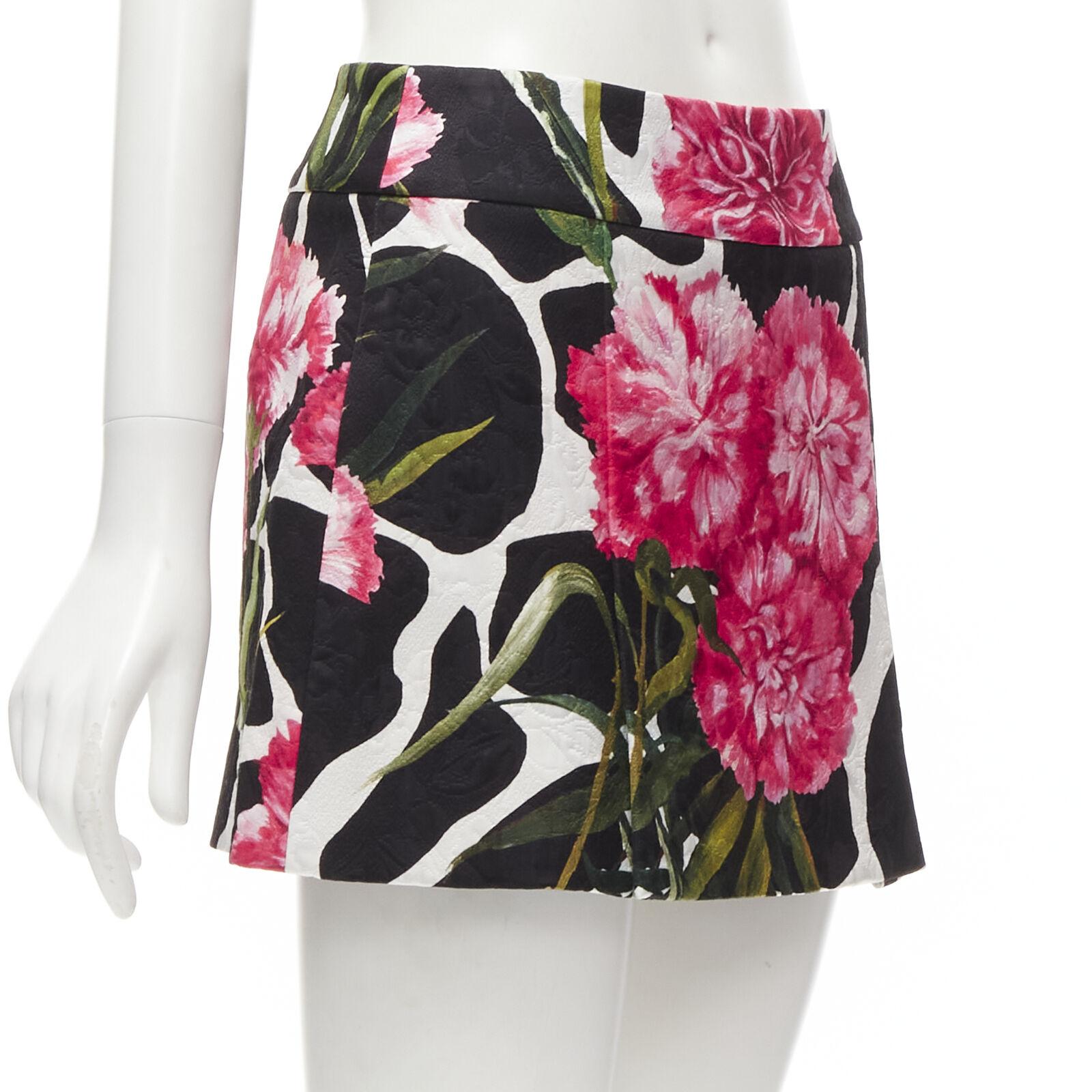 Brown DOLCE GABBANA black pink carnation floral print jacquard mini skirt IT38 XS For Sale