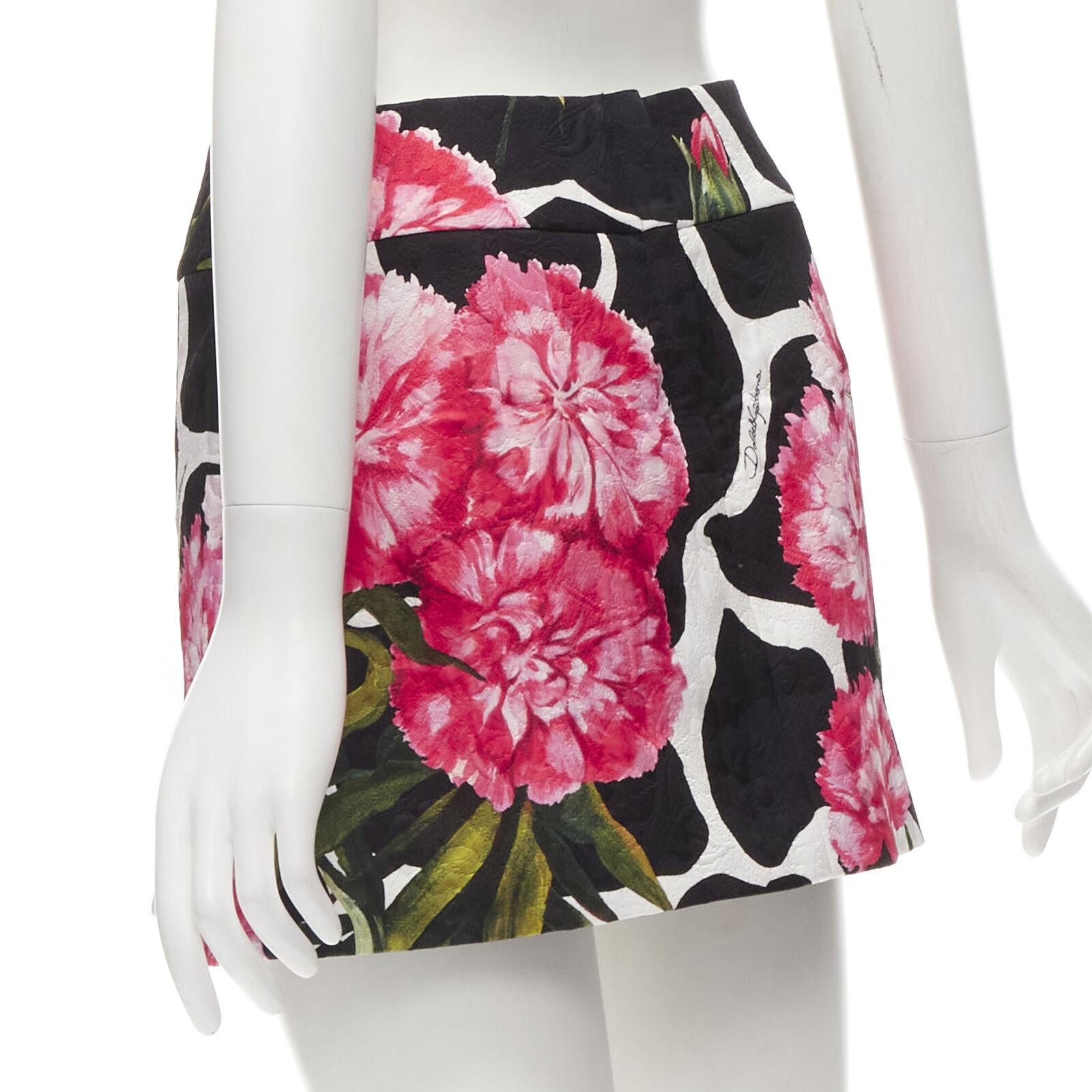 DOLCE GABBANA black pink carnation floral print jacquard mini skirt IT38 XS For Sale 1