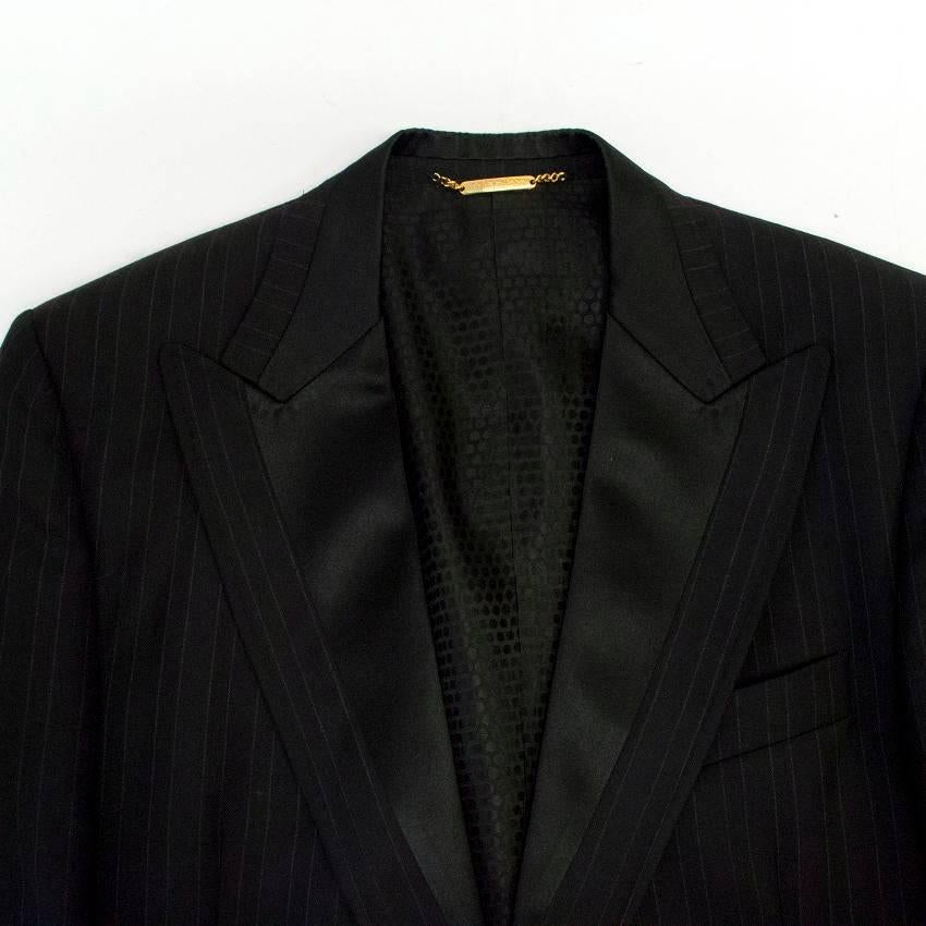 Dolce & Gabbana Black Pinstripe Blazer with Silk Lapel Size XXL - EU 54 In Excellent Condition For Sale In London, GB