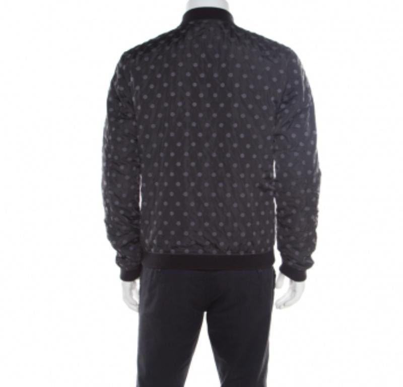 Dolce & Gabbana Schwarze gepunktete bestickte Bomberjacke mit Reißverschluss vorne, L im Angebot 1