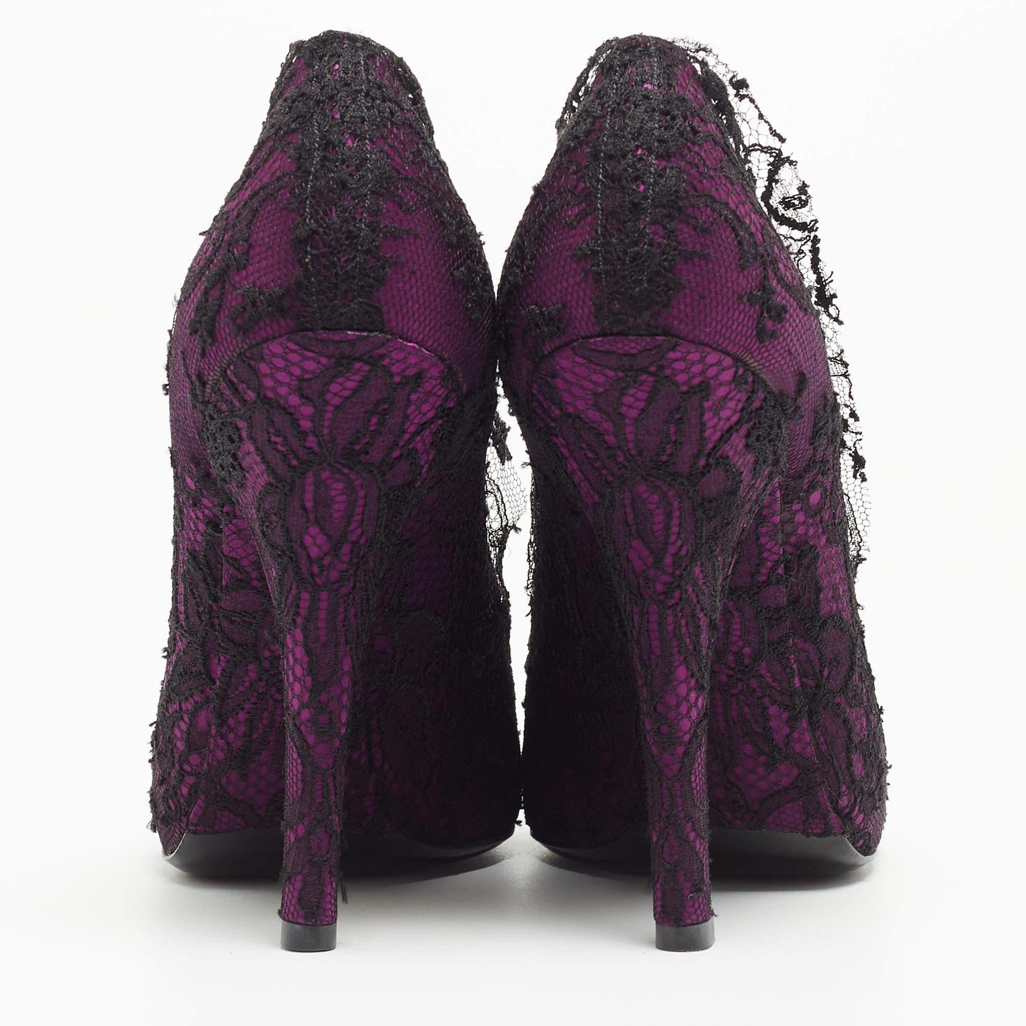 Dolce & Gabbana Black/Purple Floral Lace And Satin Platform Pumps Size 38 For Sale 1