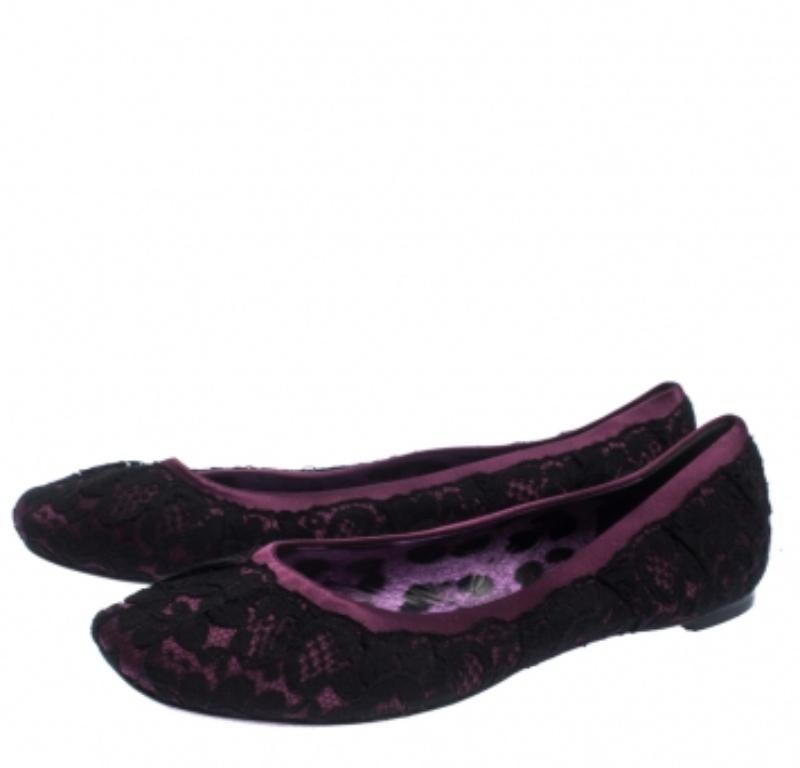 Bailarinas de encaje y raso Dolce & Gabbana Negro/Morado Talla 39 en venta 3