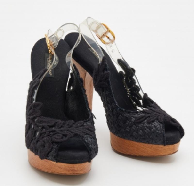 Women's Dolce & Gabbana Black Raffia & PVC Peep-Toe Platform Slingback Sandals Size 36.5 For Sale
