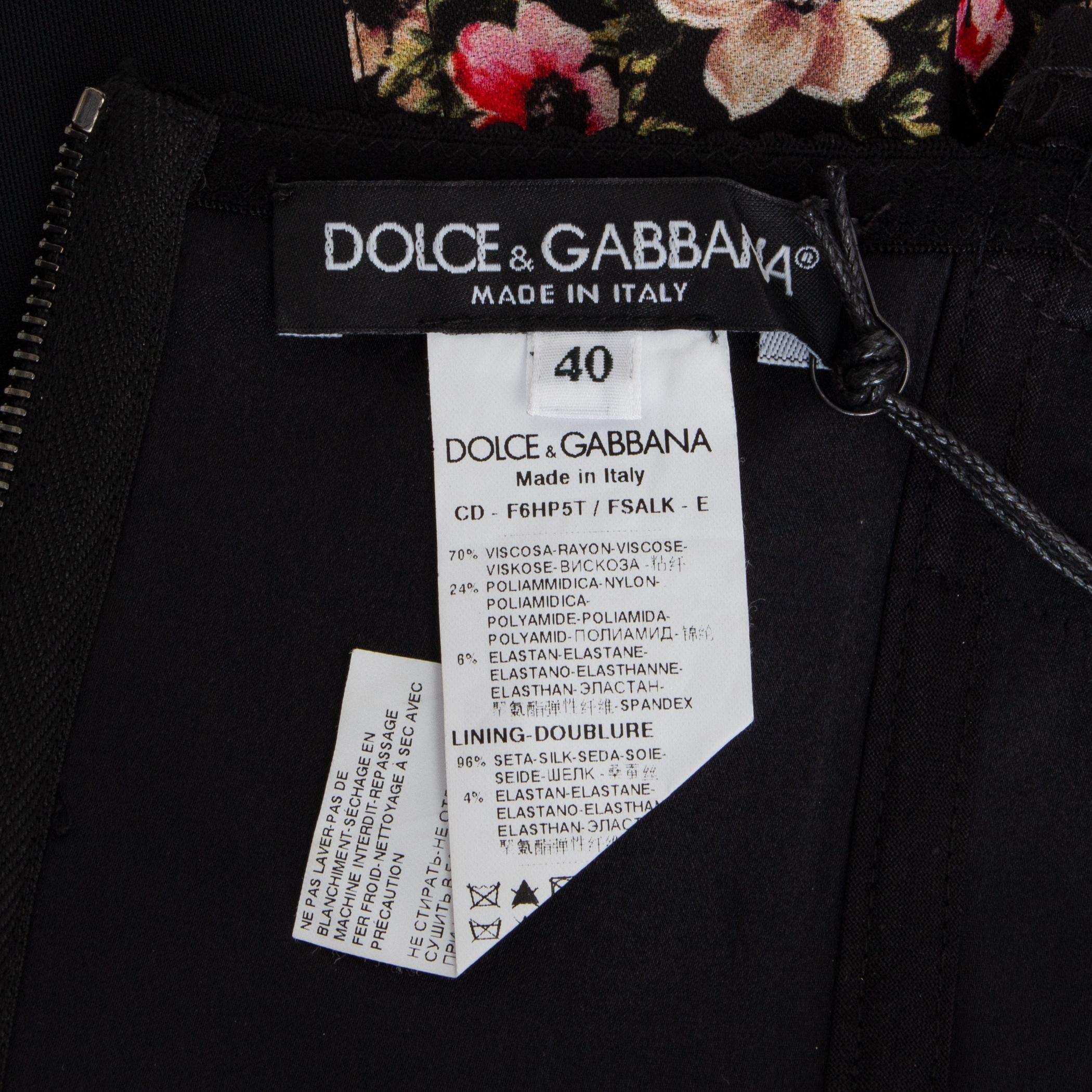 DOLCE & GABBANA black red viscose FLORAL SICILIA GARLAND BUSTIER Dress 40 S In Excellent Condition For Sale In Zürich, CH