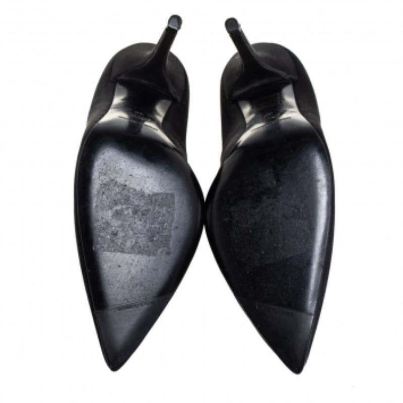 Dolce & Gabbana Black Satin Crytal Embellished Pumps Size 39 For Sale 3