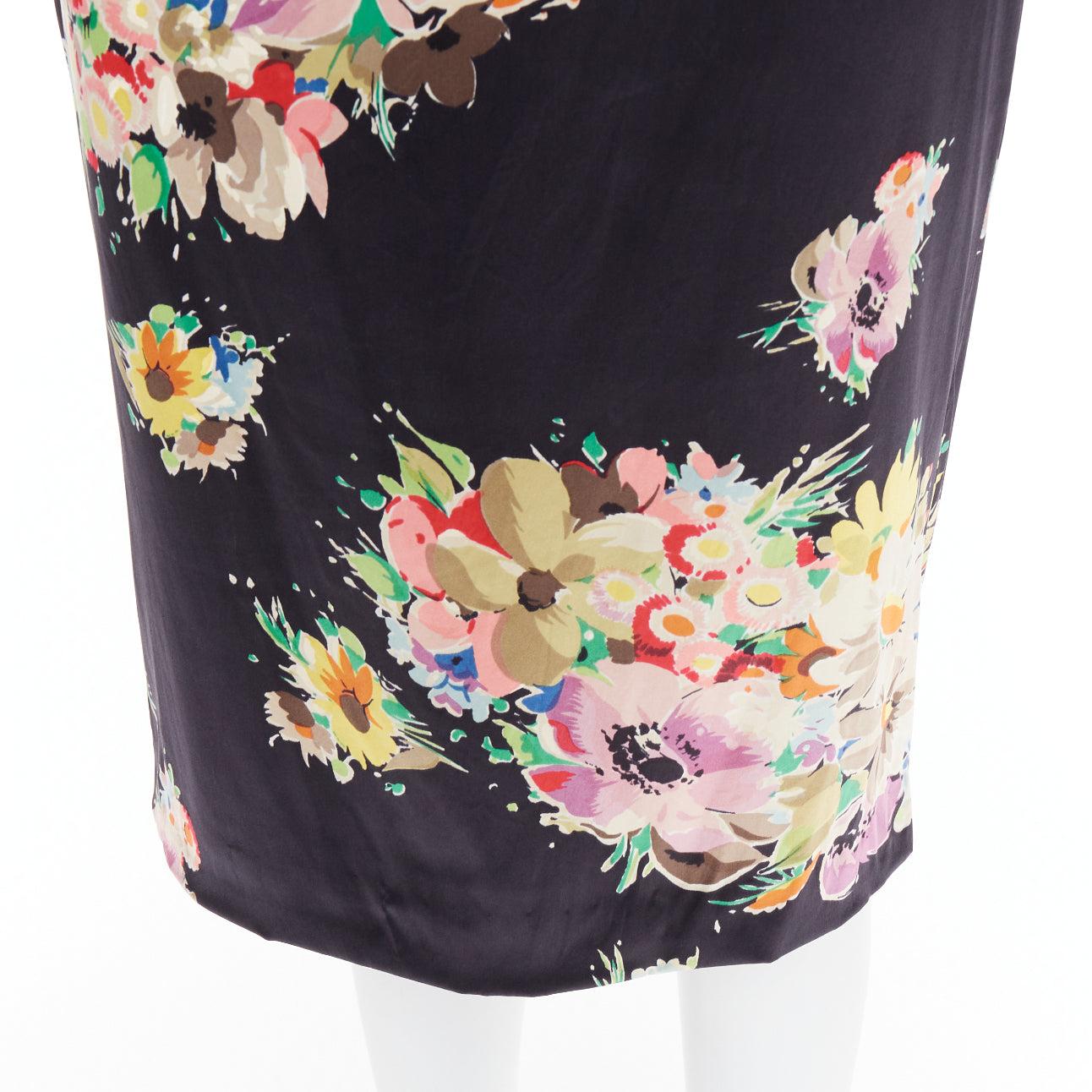 Dolce & Gabbana jupe crayon en soie mélangée noire à imprimé floral multicolore IT40 S en vente 2