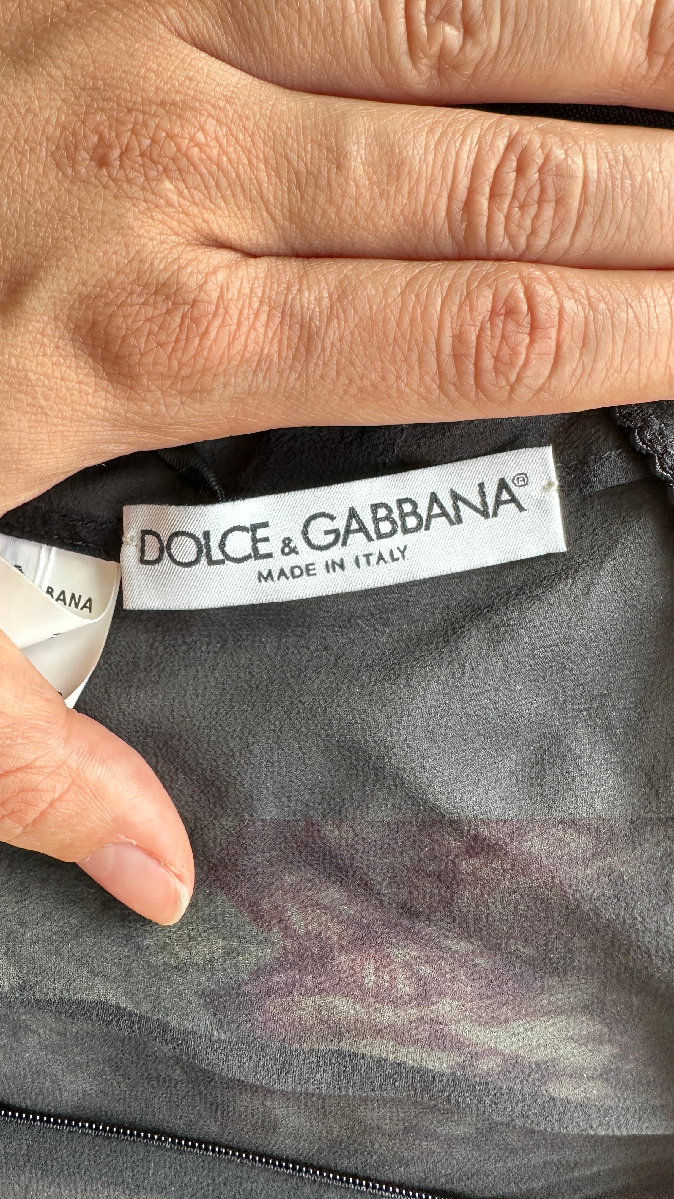 Dolce & Gabbana Black Silk Camisole with Floral Applique & Built in Bra f/w 1999 2