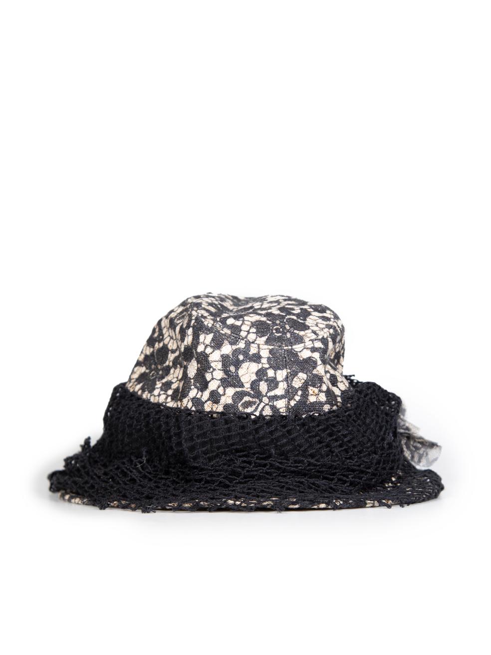 Dolce & Gabbana Black Silk Floral Print Bucket Hat In New Condition In London, GB
