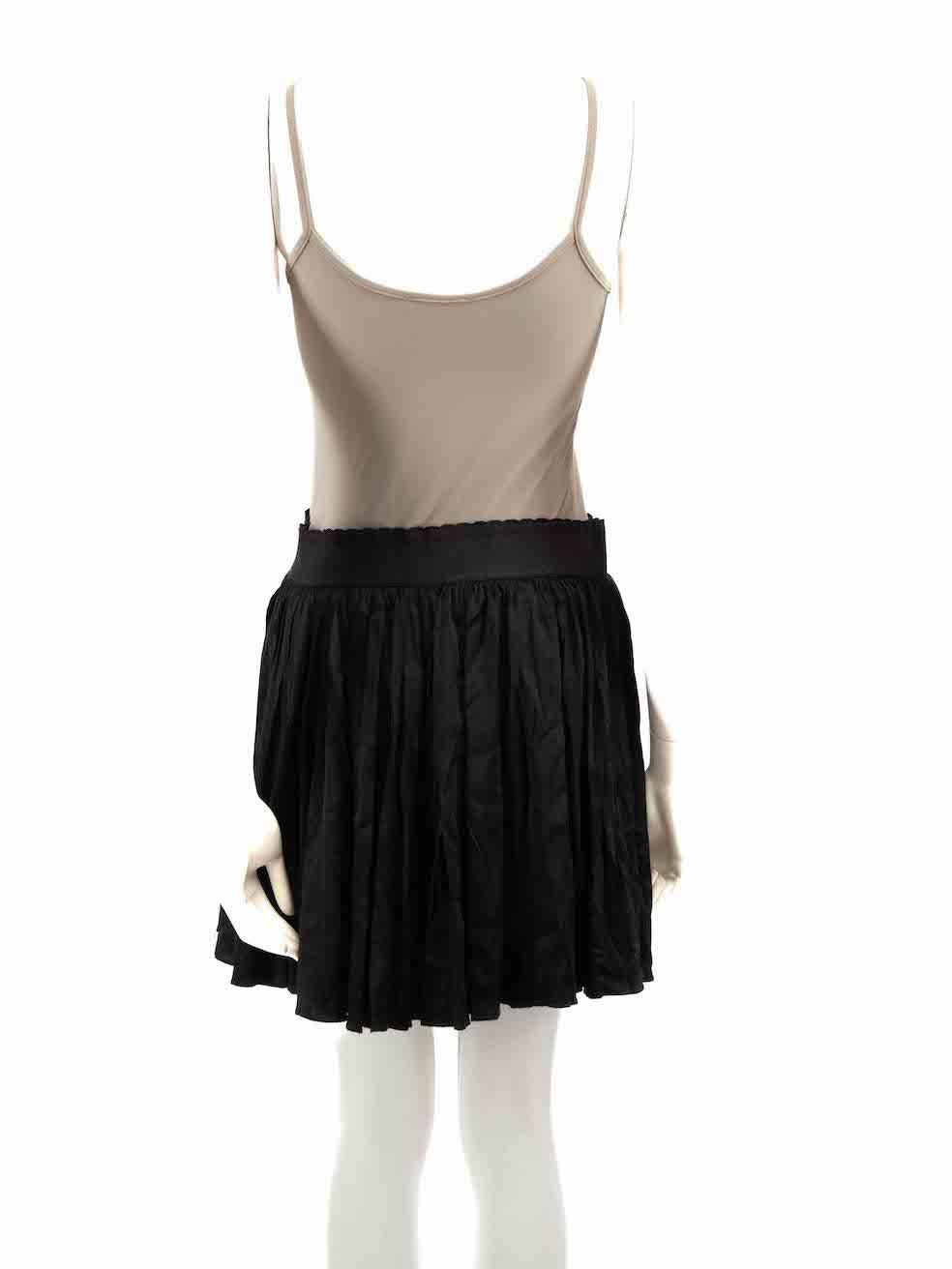 Dolce & Gabbana Black Silk Gathered Mini Skirt Size S In Good Condition For Sale In London, GB