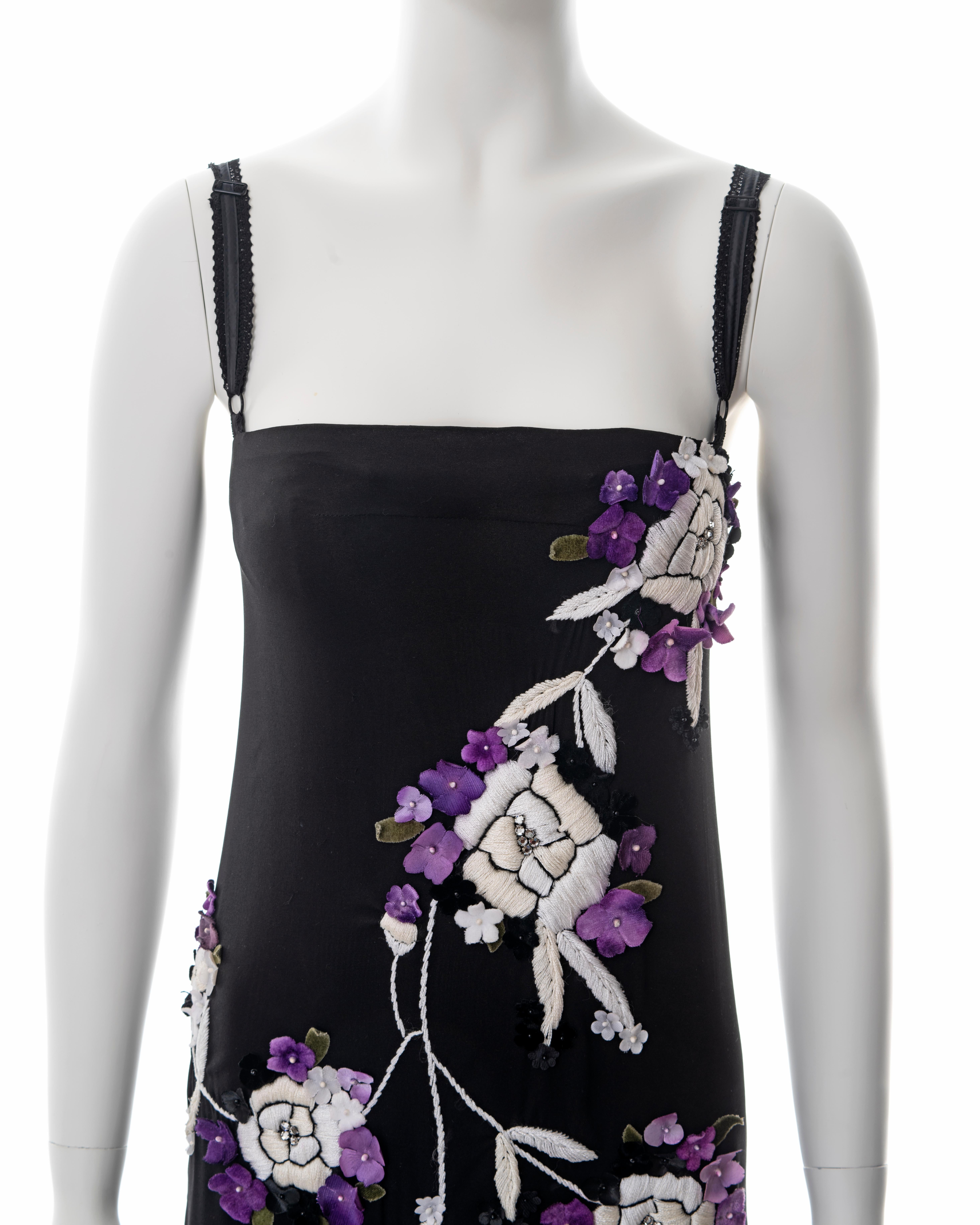 Women's Dolce & Gabbana black silk mini dress with floral embroidery, fw 1997 For Sale