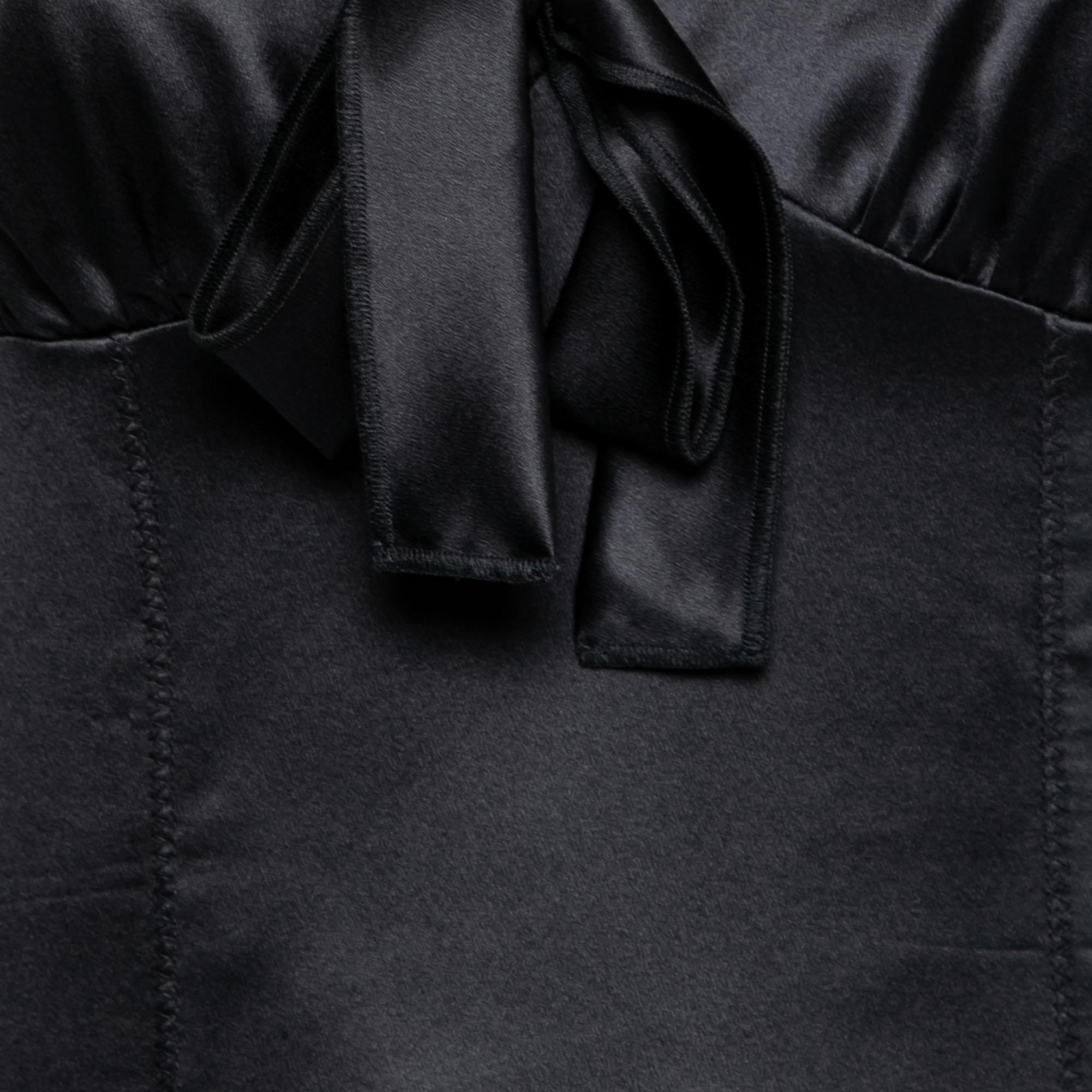 Dolce & Gabbana Black Silk Satin Short Sleeve Blouse M In Good Condition In Dubai, Al Qouz 2